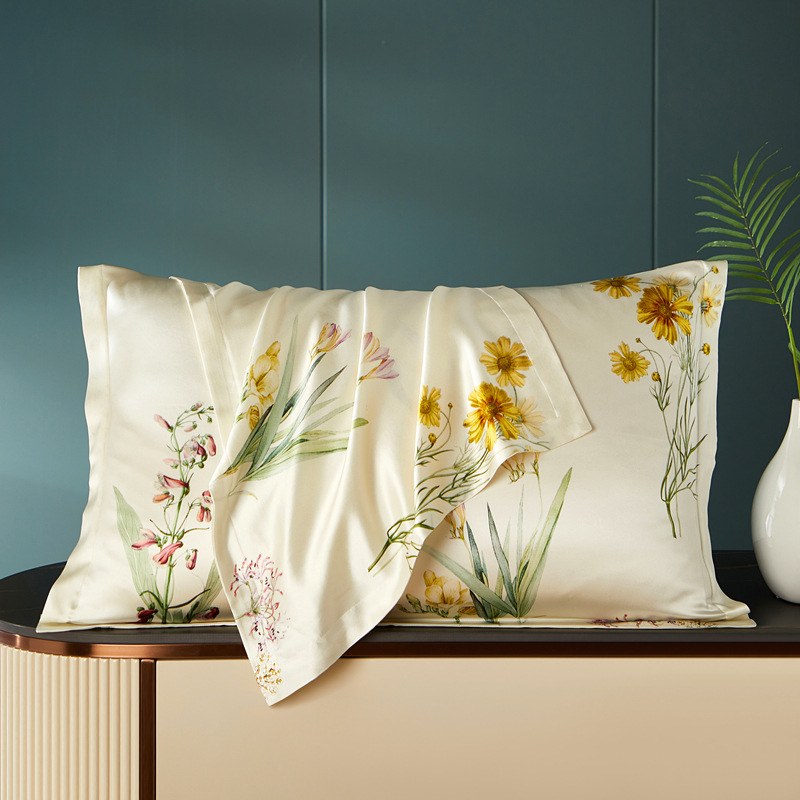 Premium 40 Momme Silk Pillowcase (Dual-Sided) | Front: 6A Mulberry Silk, Back: Polyester | Anti-Aging Beauty Sleep Cover (48x74cm)