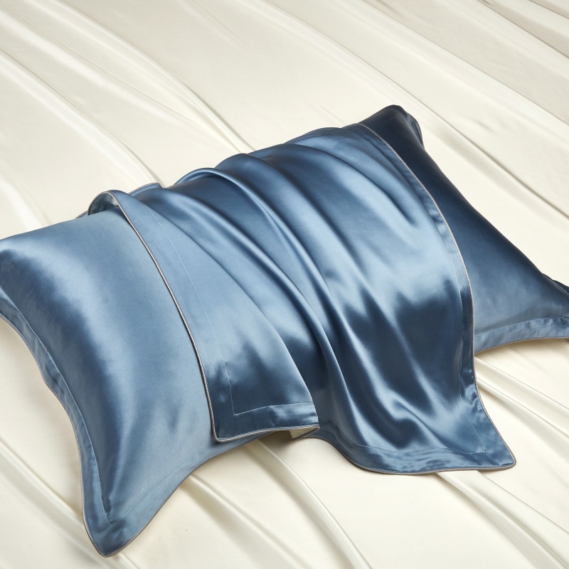 Luxury 40 Momme Silk Beauty Pillowcase - 100% Mulberry Silk Front for Hair & Skin Care (Single)