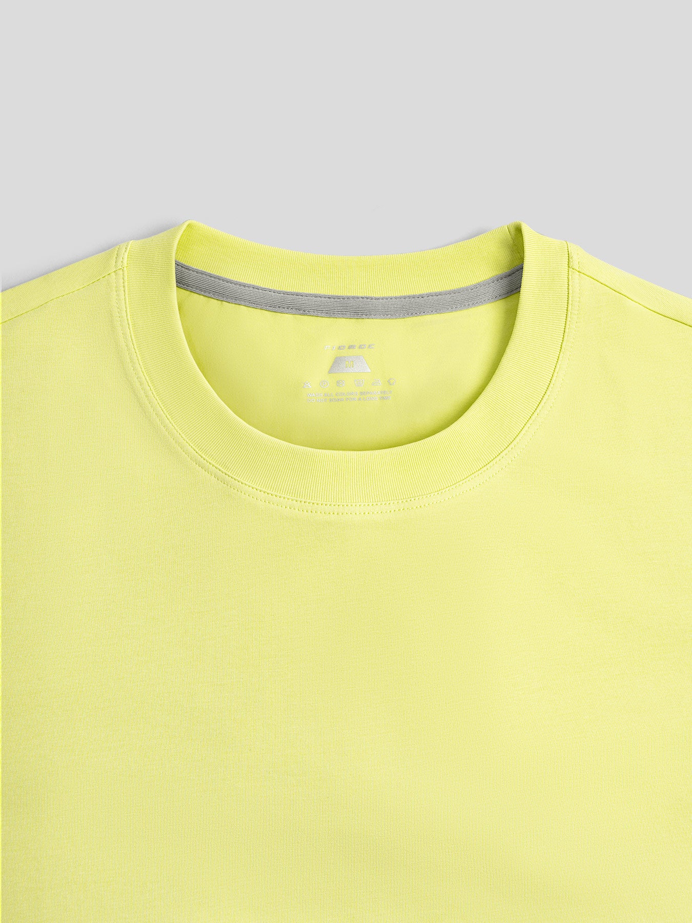 StayCool 2.0 clásico Fit Curve-Hem Tee: 2024 New Colors