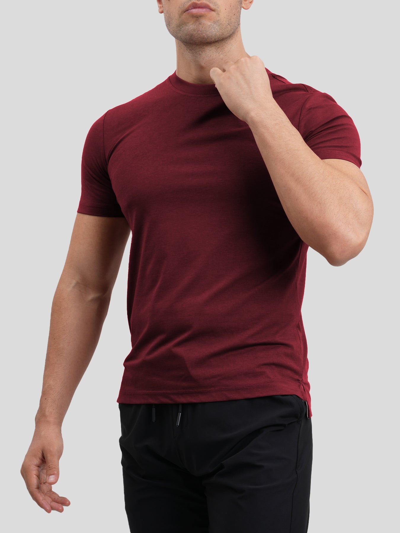 StayCool 2.0 de corte entallado Split-Hem Tee
