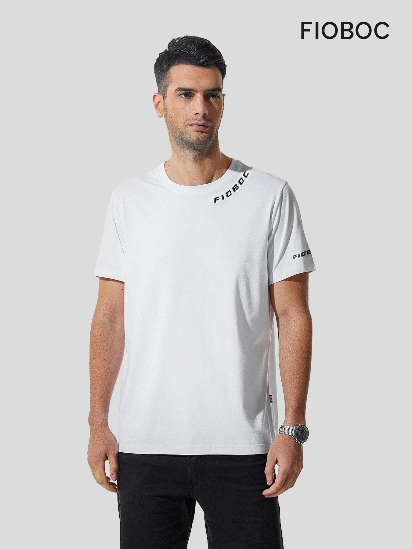 Camiseta Fioboc casual bordado