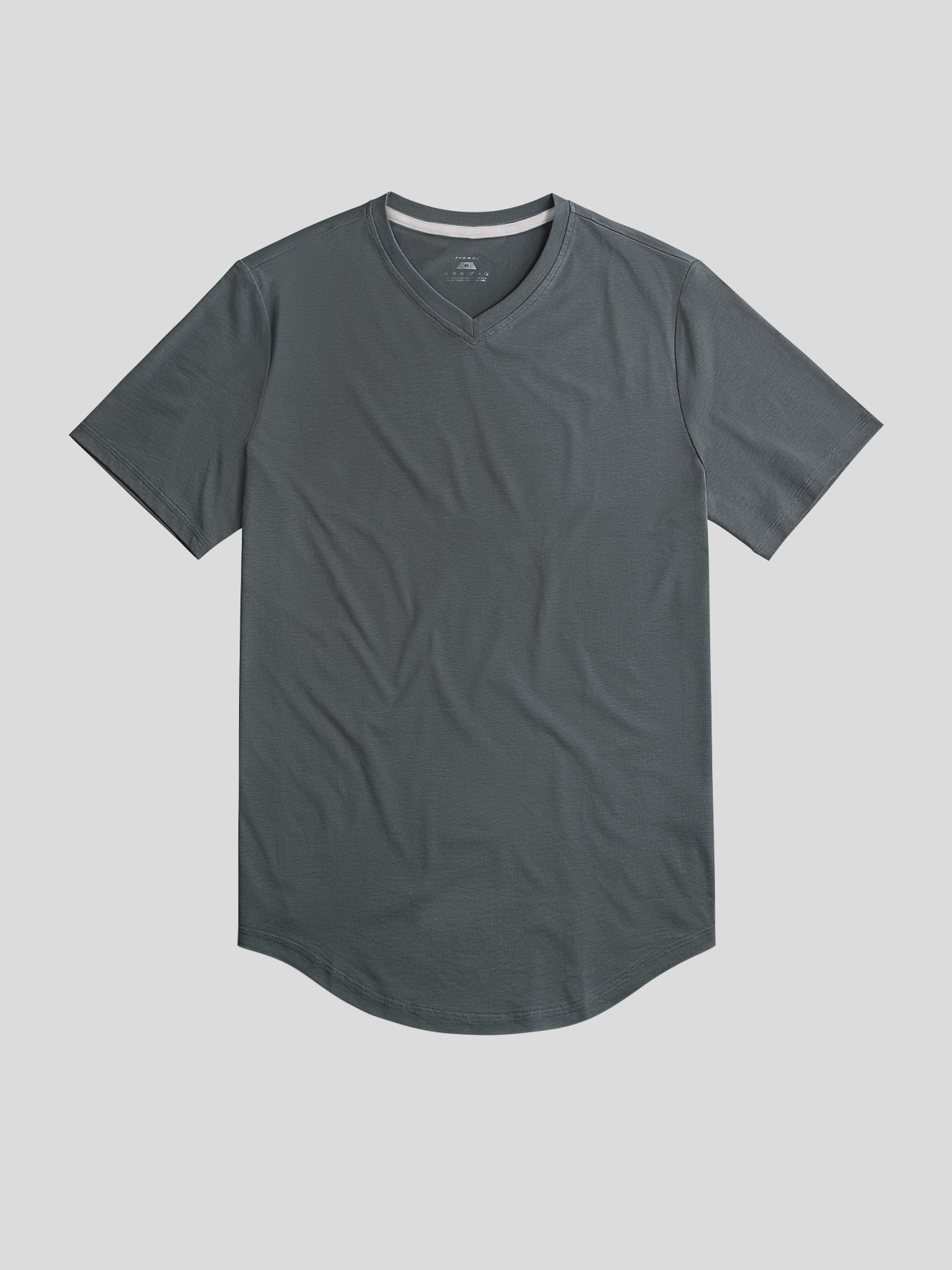 StayCool 2.0 V-neck Elongated Tee: clásico Fit