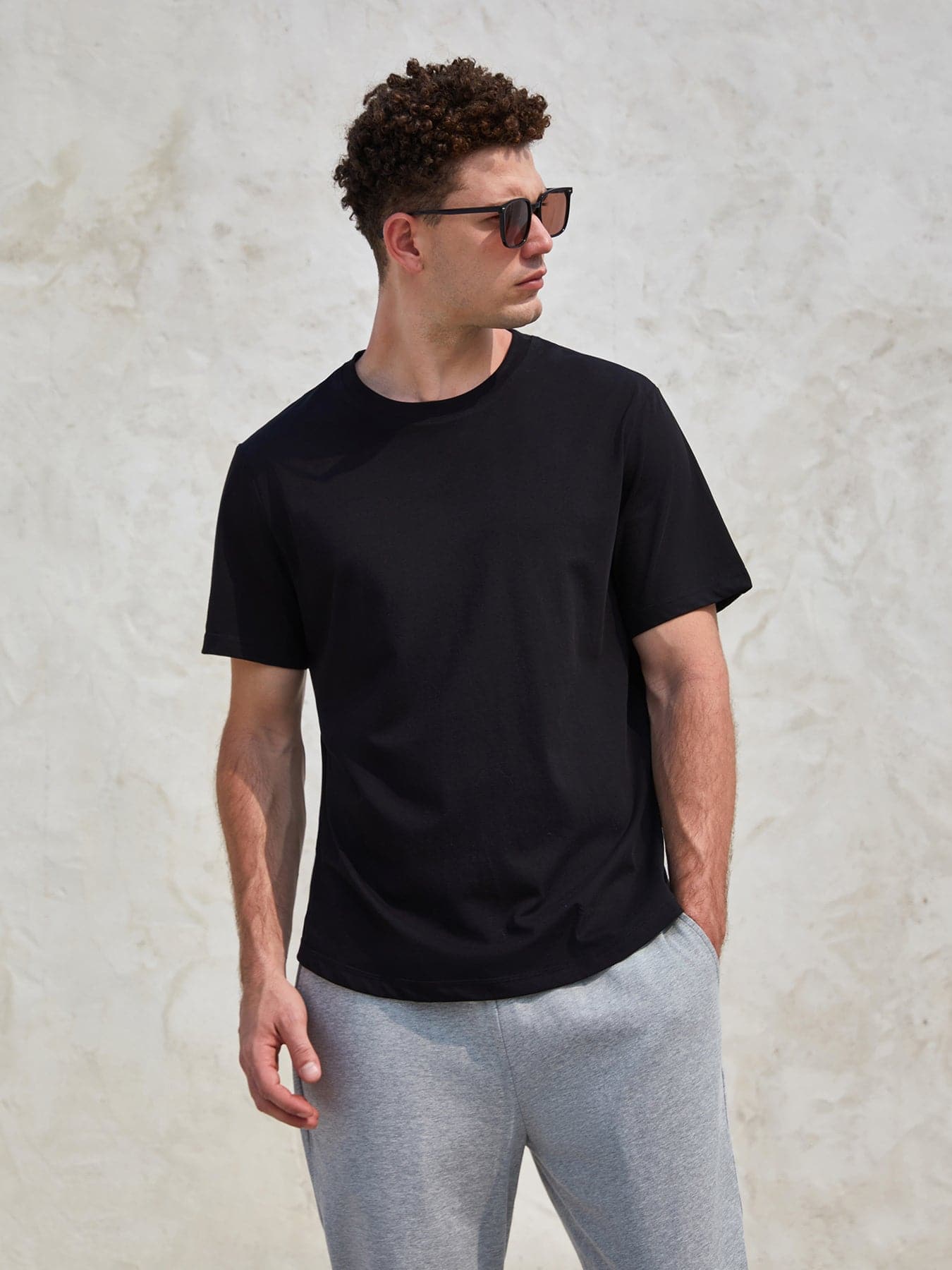 StayCool 2.0 Curve-Hem Tee: clásico Fit