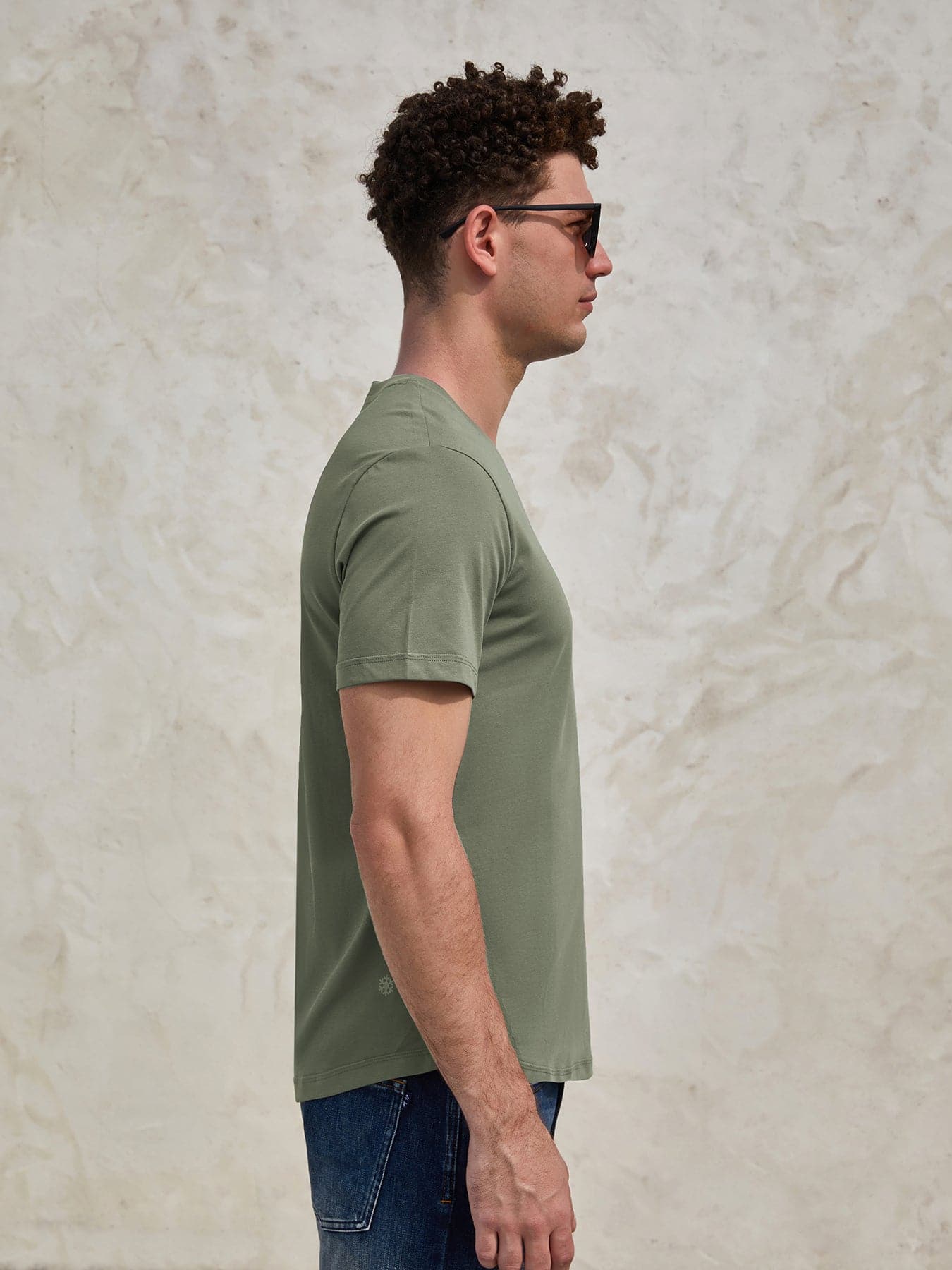 StayCool 2.0 Curve-Hem Tee: clásico Fit