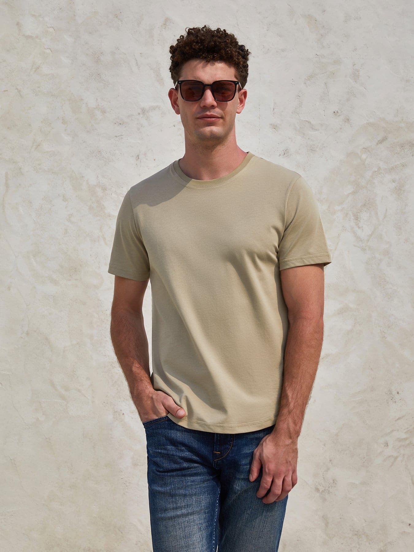 StayCool 2.0 Curve-Hem Tee: clásico Fit