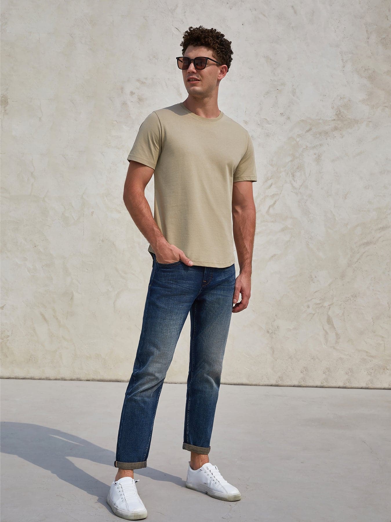 StayCool 2.0 Curve-Hem Tee: clásico Fit