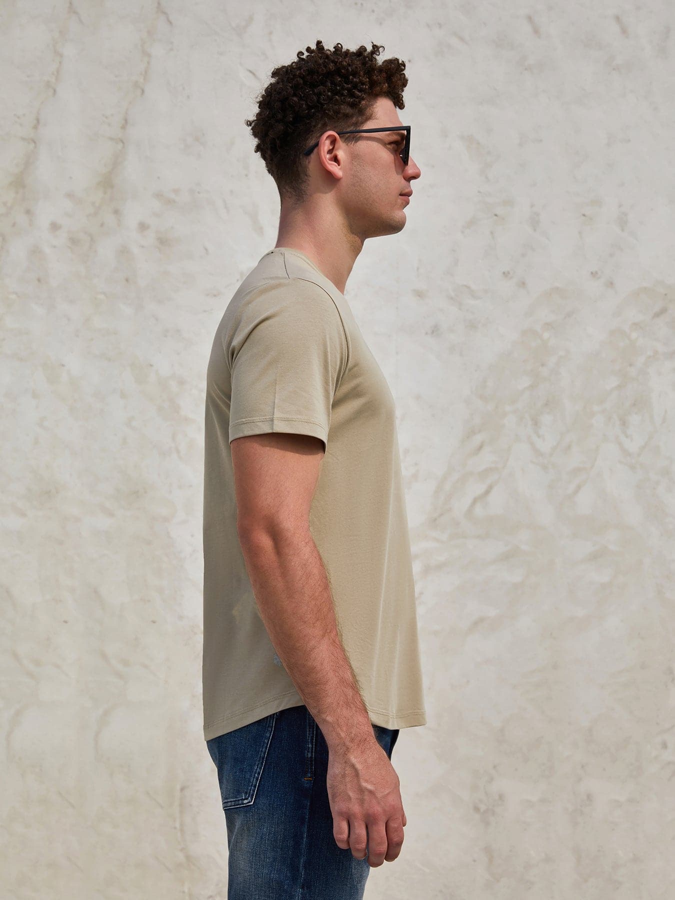 StayCool 2.0 Curve-Hem Tee: clásico Fit