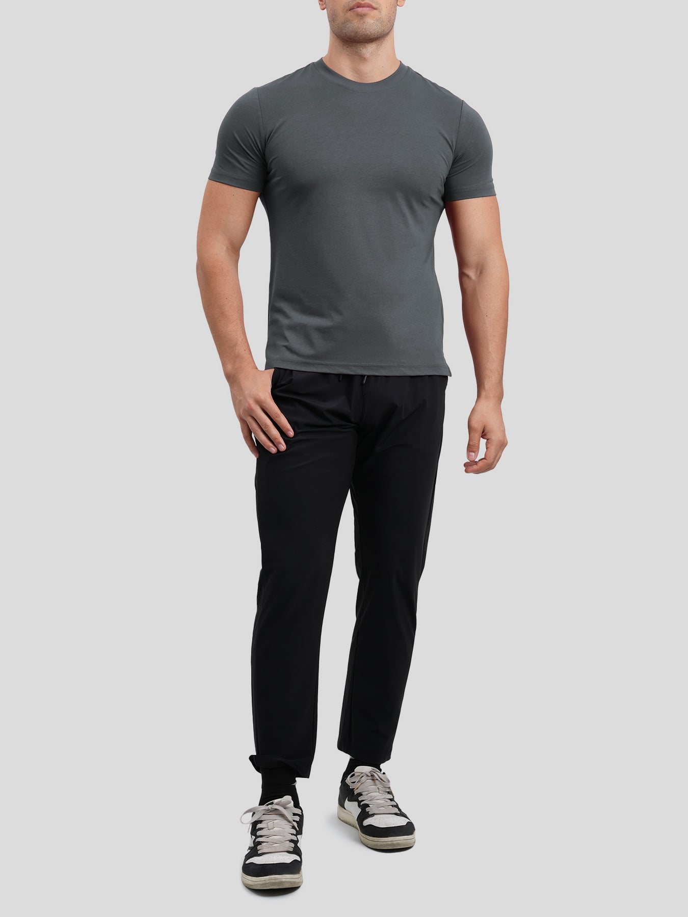 StayCool 2.0 de corte entallado Split-Hem Tee