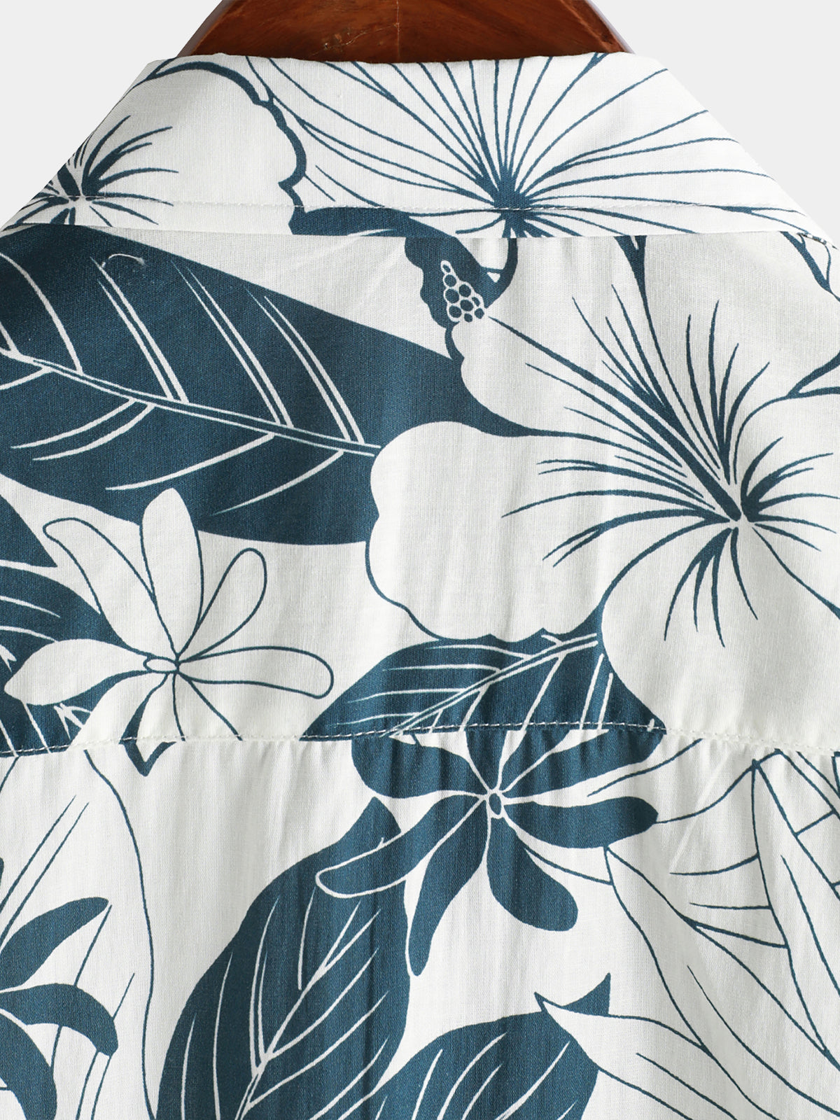 Camisa Men‘s 100% de algodón Hawaiian floral de manga corta Button Beach