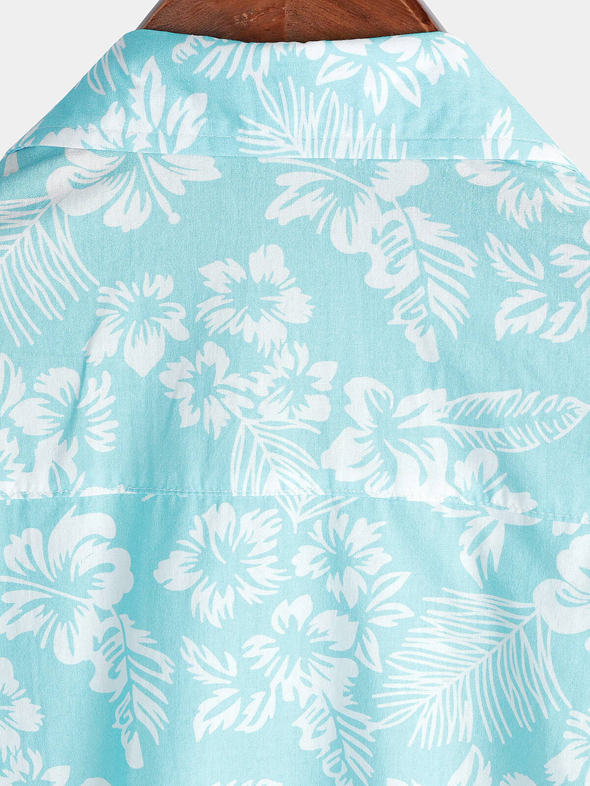 Camisa Holiday Blue Hawaiian floral Button Up de manga corta para hombre