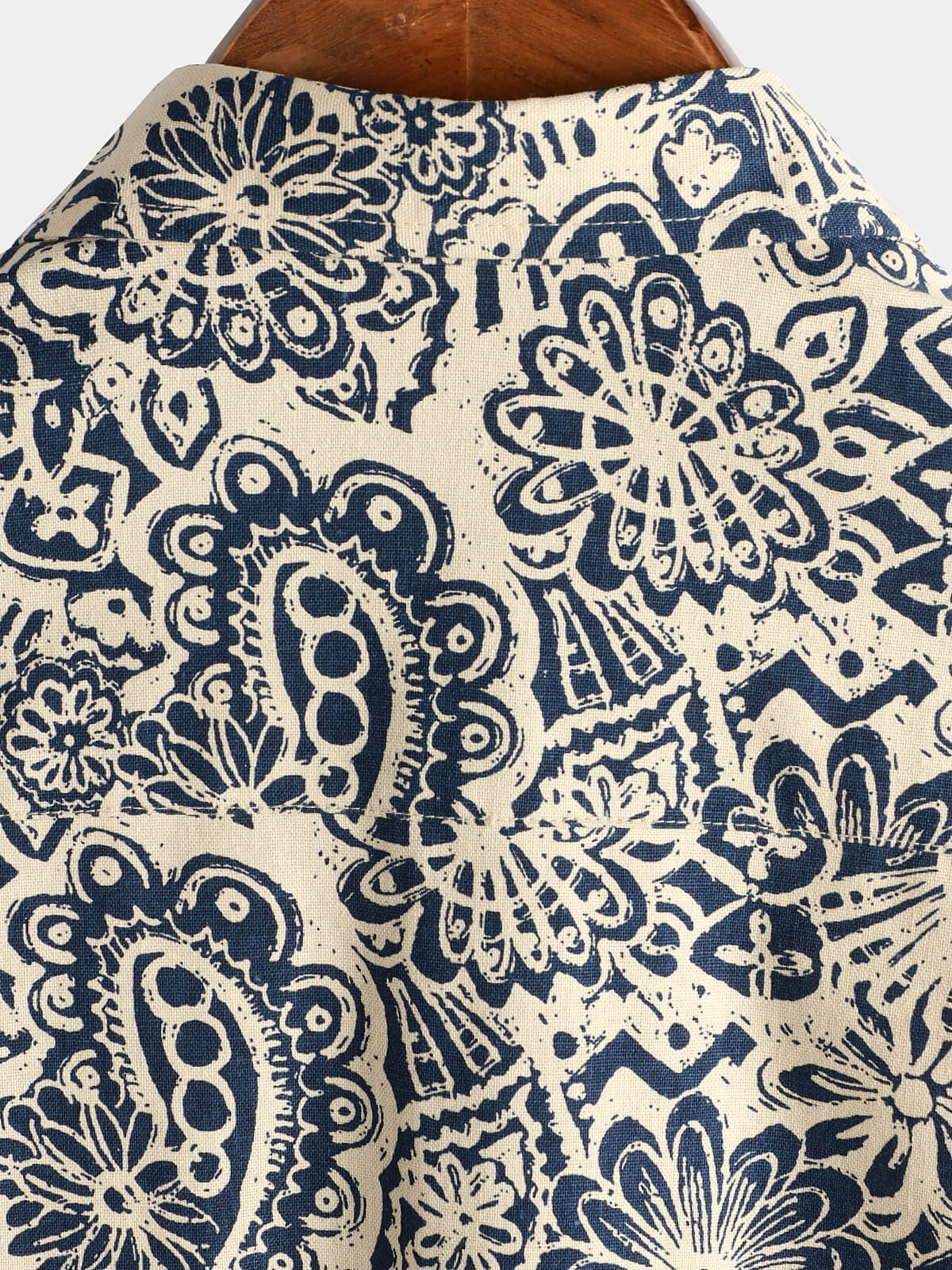 Camisa retro floral Pocket de manga corta 70s Paisley estampado vintage Button Up para hombre