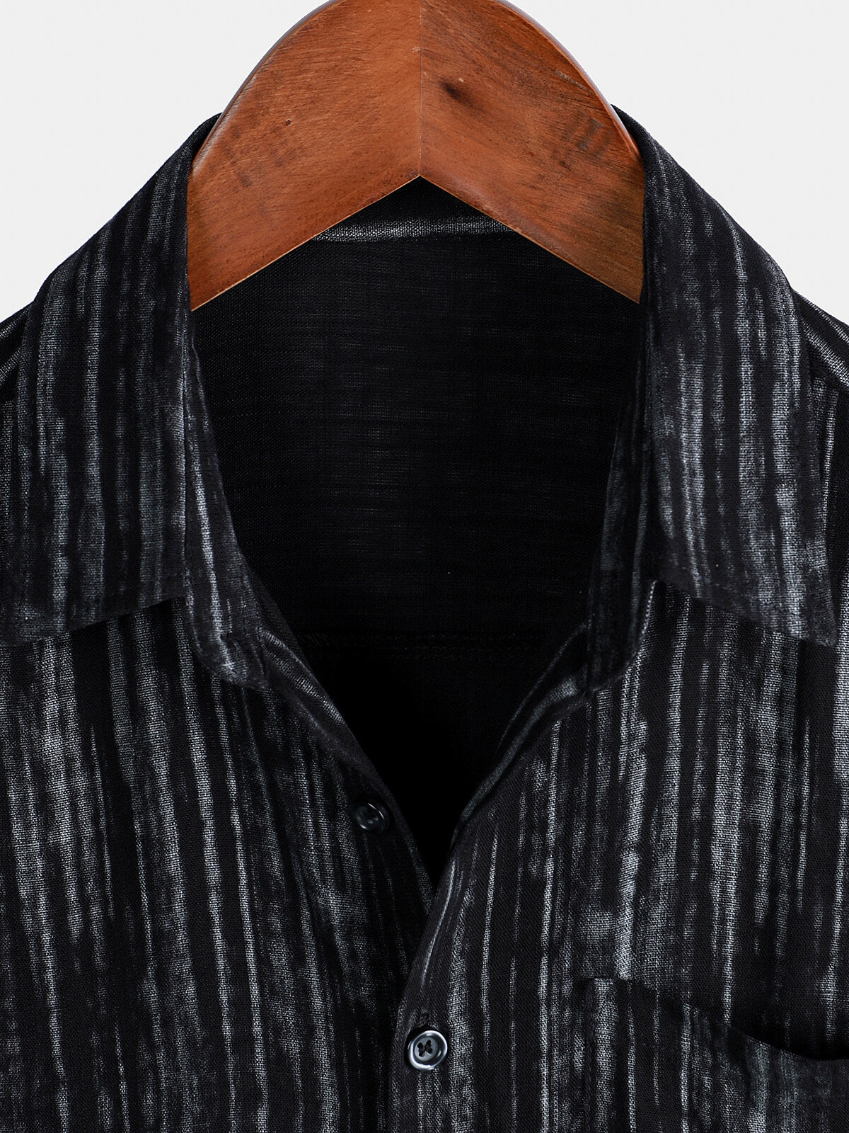 Camisa transpirable de manga corta Pocket Black a rayas para hombre