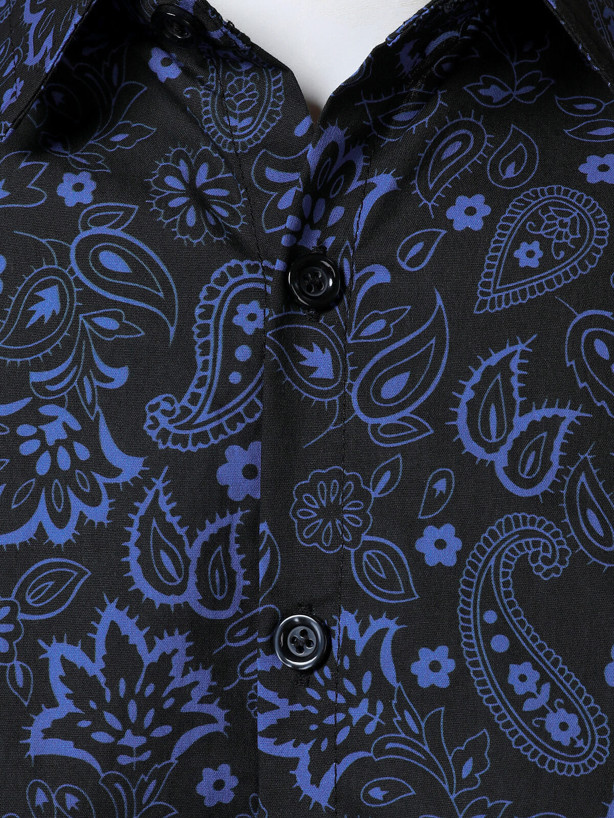 Camisa Paisley estampado de algodón de manga larga para hombre