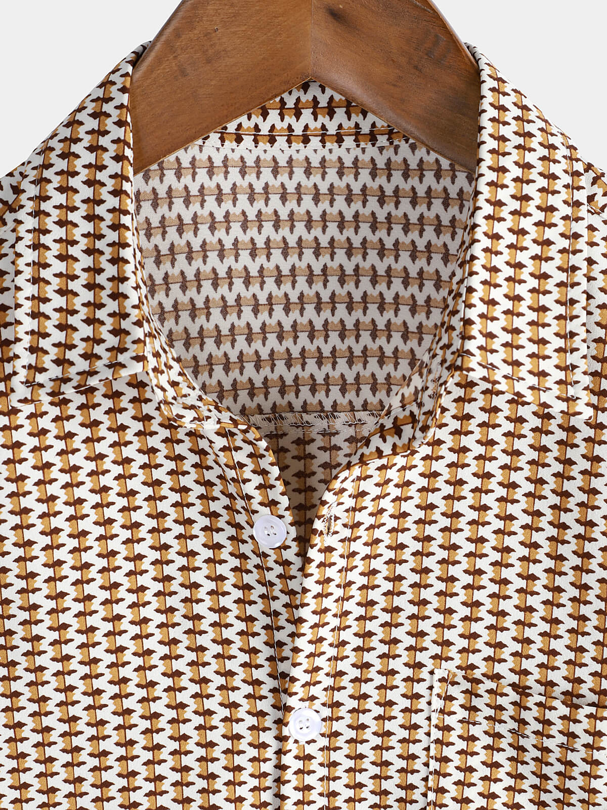 Camisa casual Holiday de manga corta Khaki Button Up para hombre