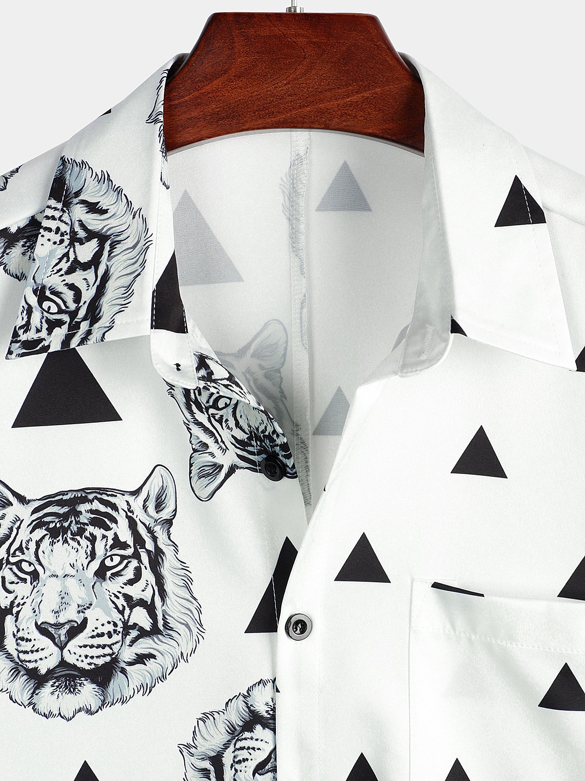 Camisa Tiger estampado Pocket casual de manga corta para hombre
