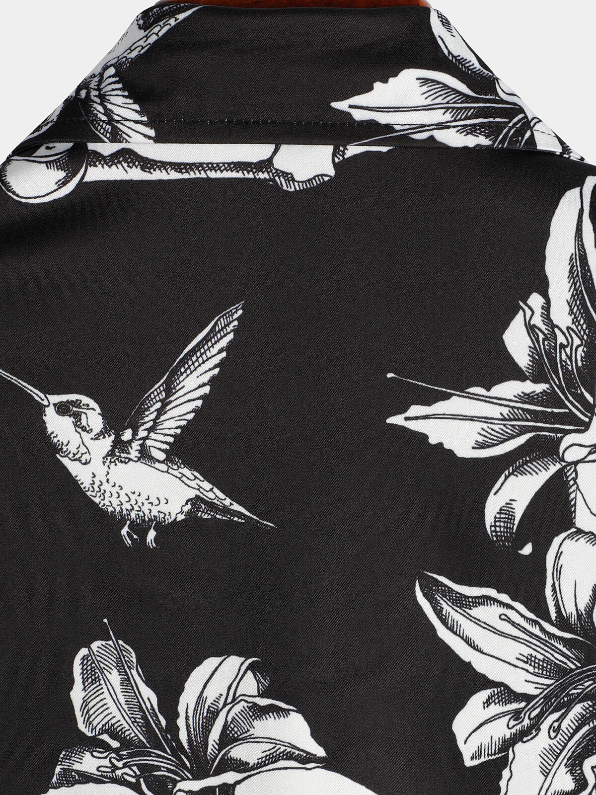 Camisa Skull Hummingbird Punk Rocker Cool Rock Button Up de manga corta Black Hawaiian para hombre