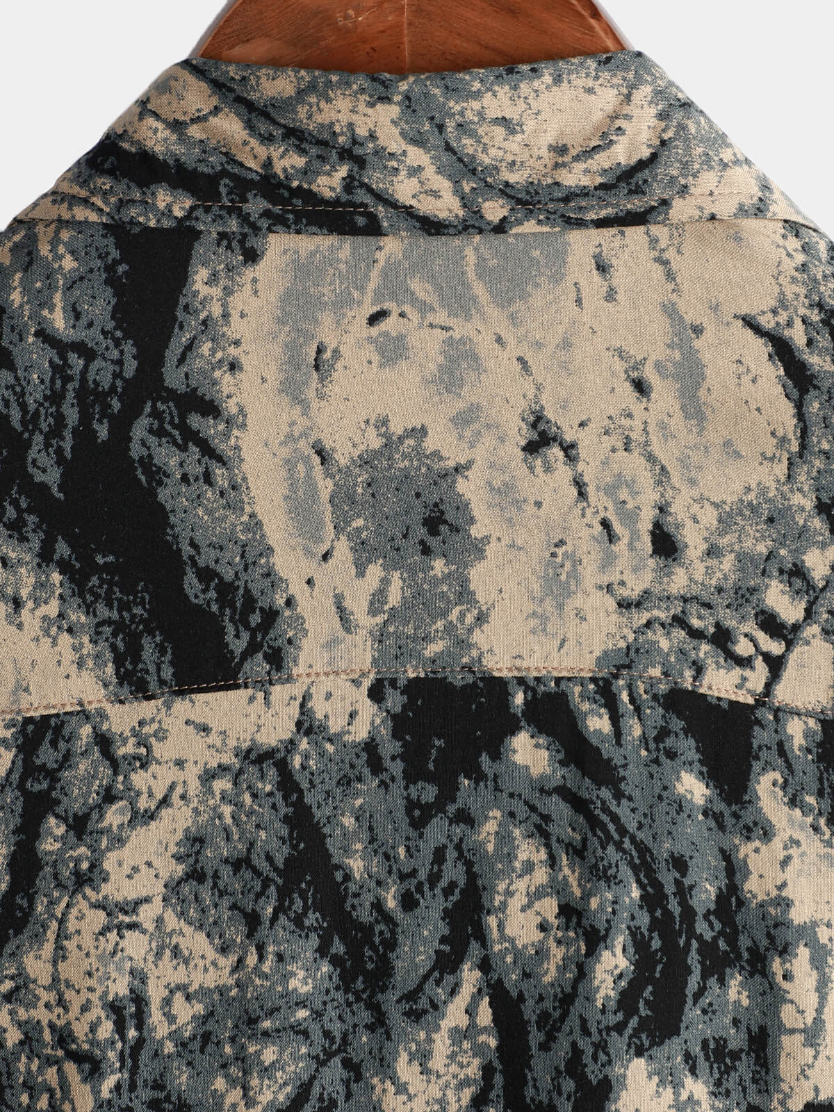Camisa Khaki retro Art estampado casual de manga corta Button Up para hombre