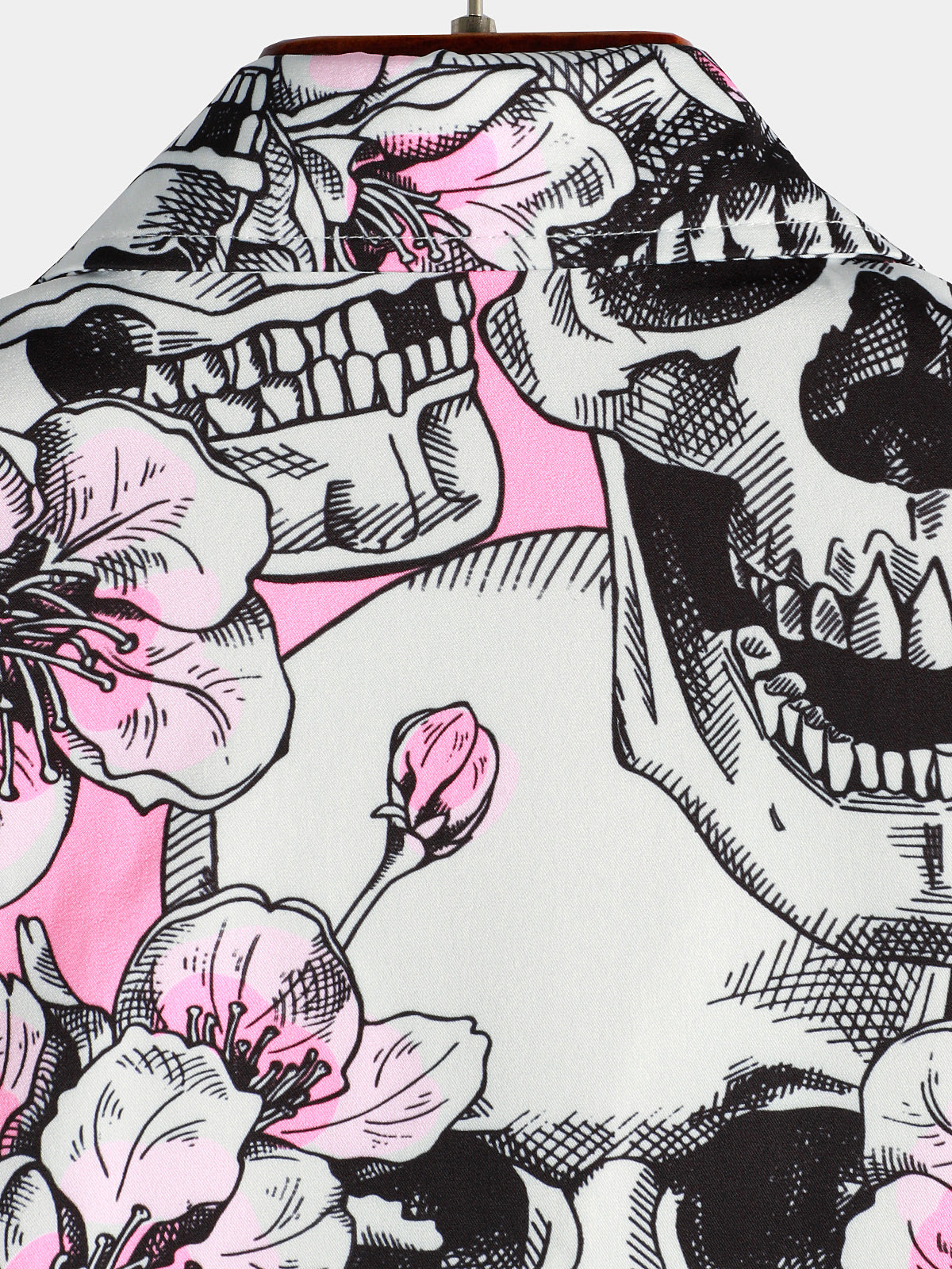 Skull Pink Flowers Button Up de manga corta camisas para hombre