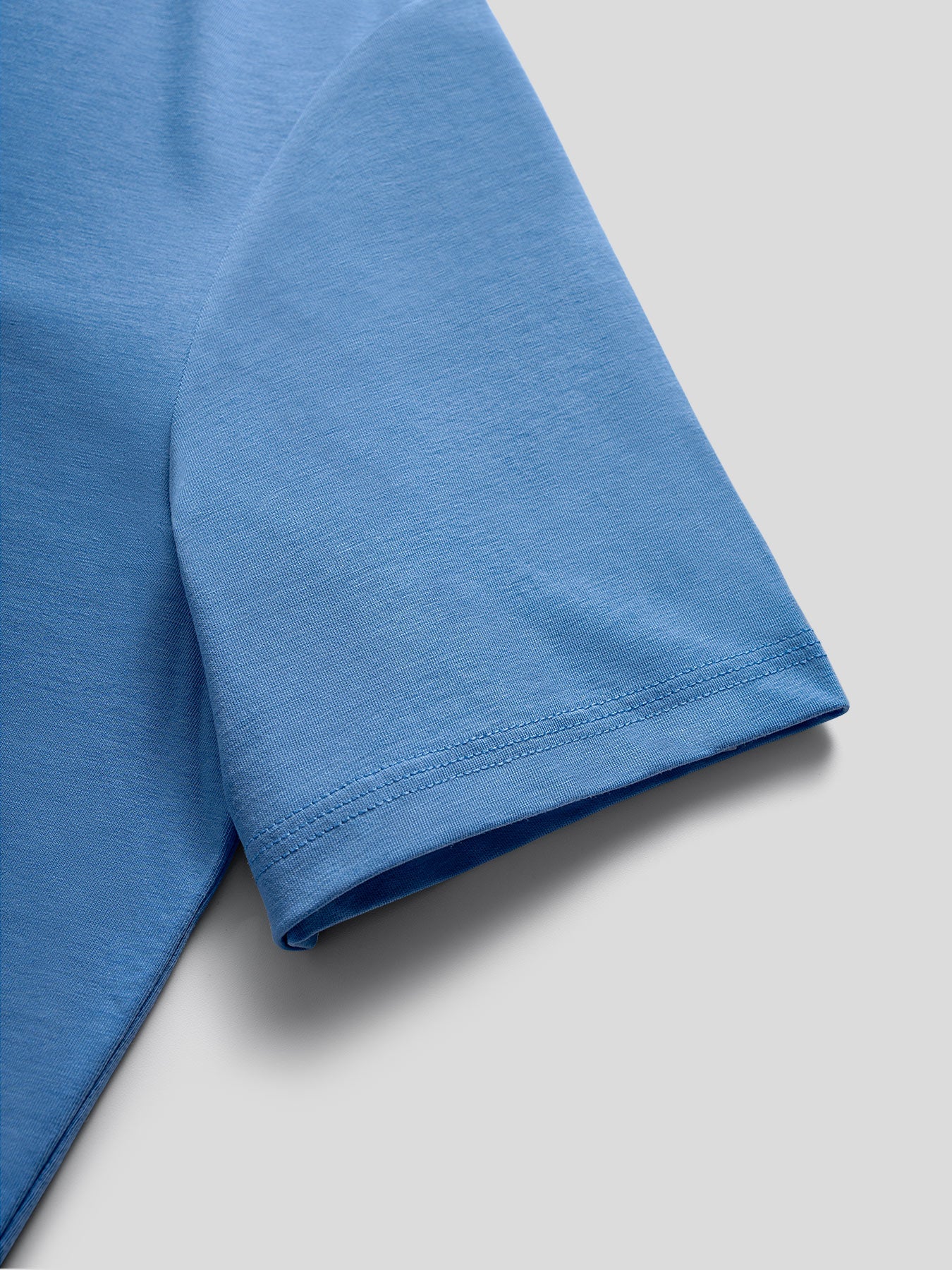StayCool 2.0 clásico Fit Curve-Hem Tee: 2024 New Colors