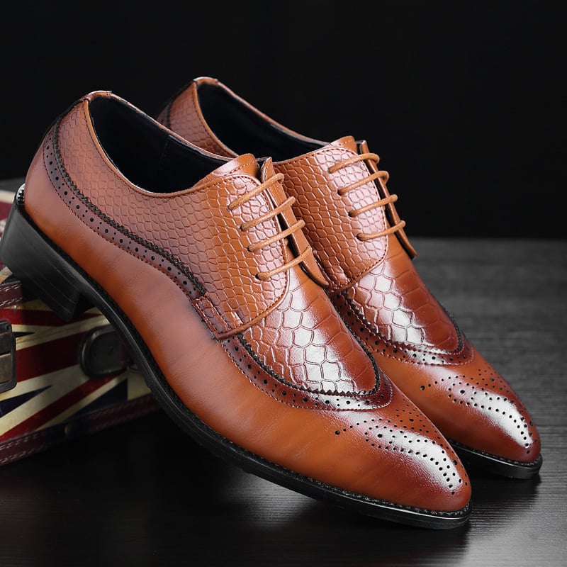 Zapatos ejecutivo casual Pointed Toe Patchpara trabajo Lace Up Oxfords Faux cuero Brogues para hombre