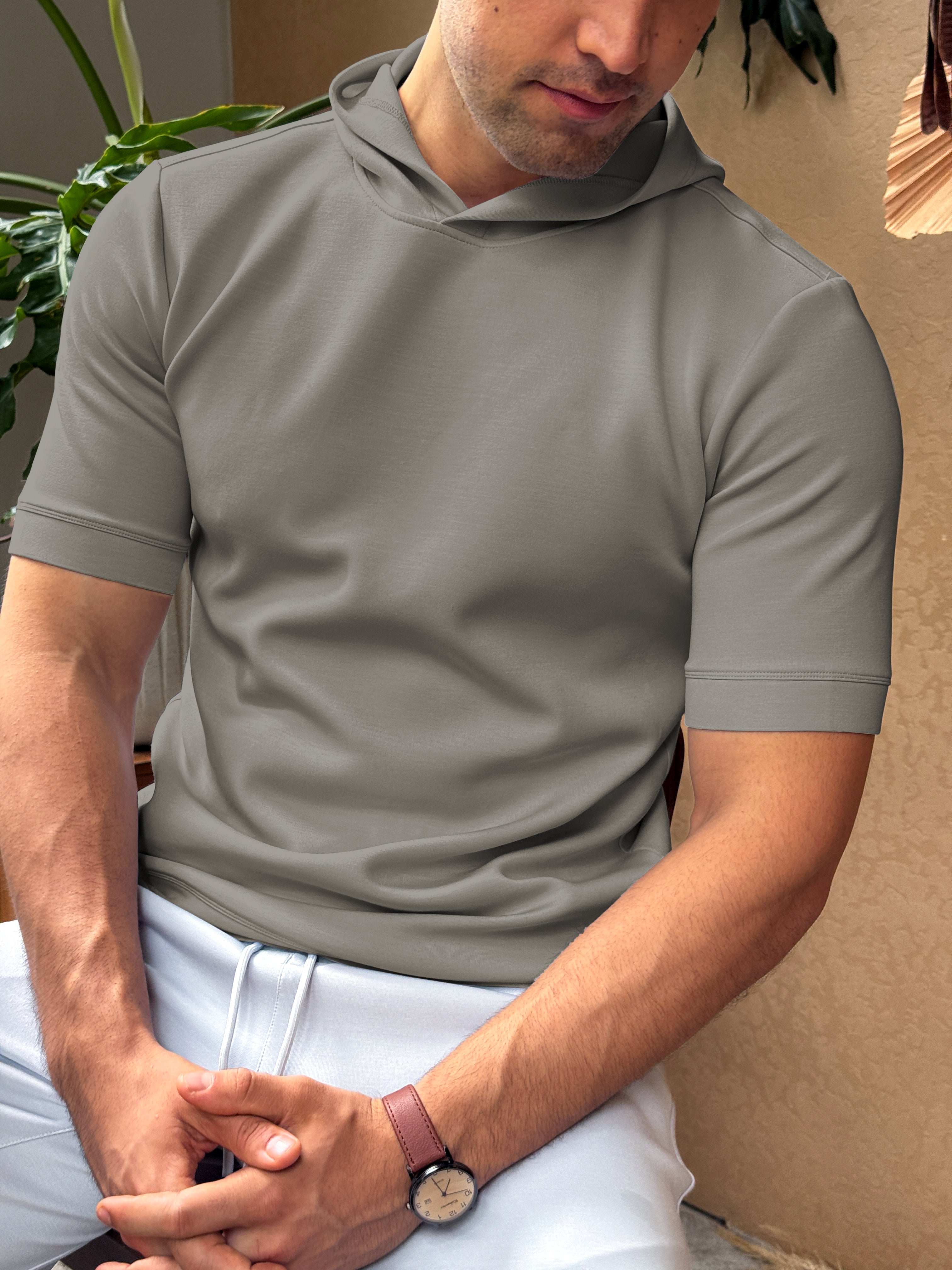 Sudadera Modal Blend de manga corta con gorrasucha