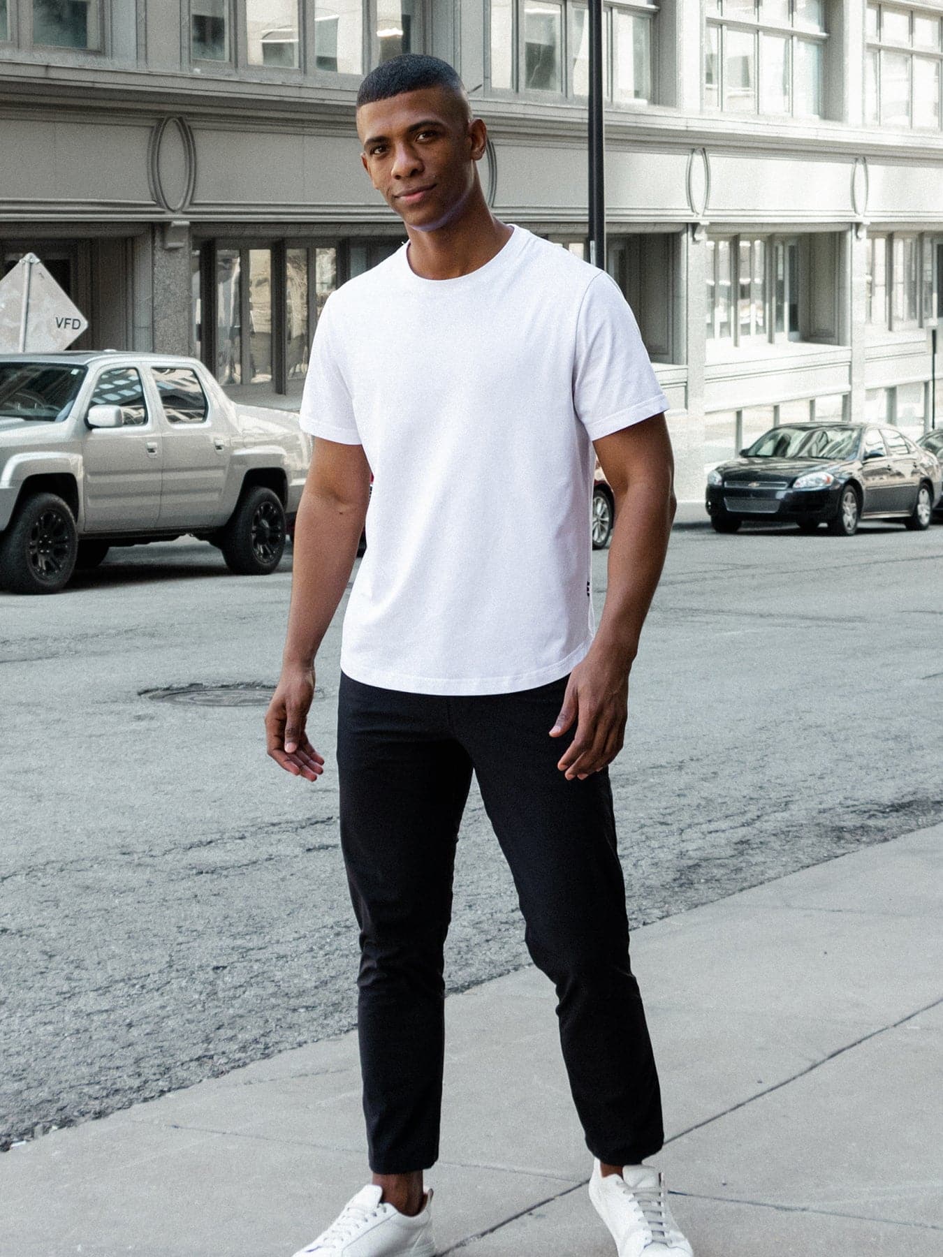 StayCool 2.0 Curve-Hem Tee: clásico Fit
