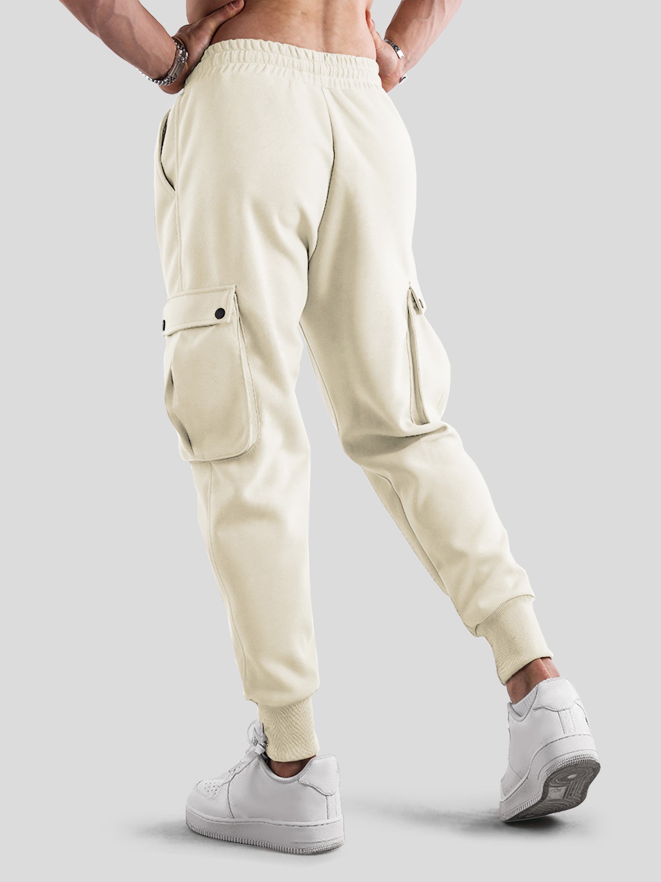 Weekend Performance Cargo bolsillo Jogger
