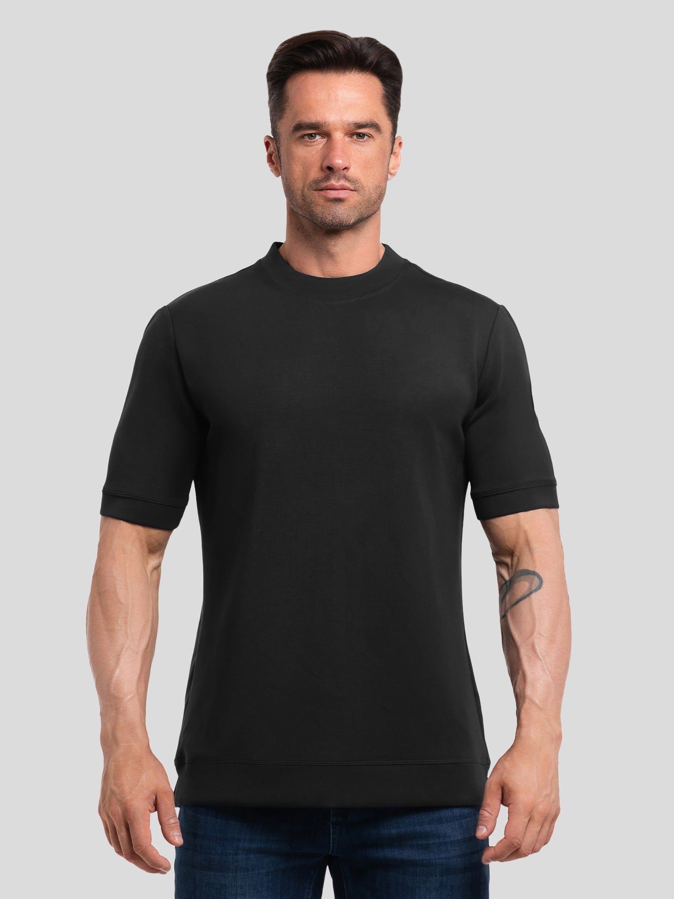 Modal Blend de manga corta Tee:de corte entallado