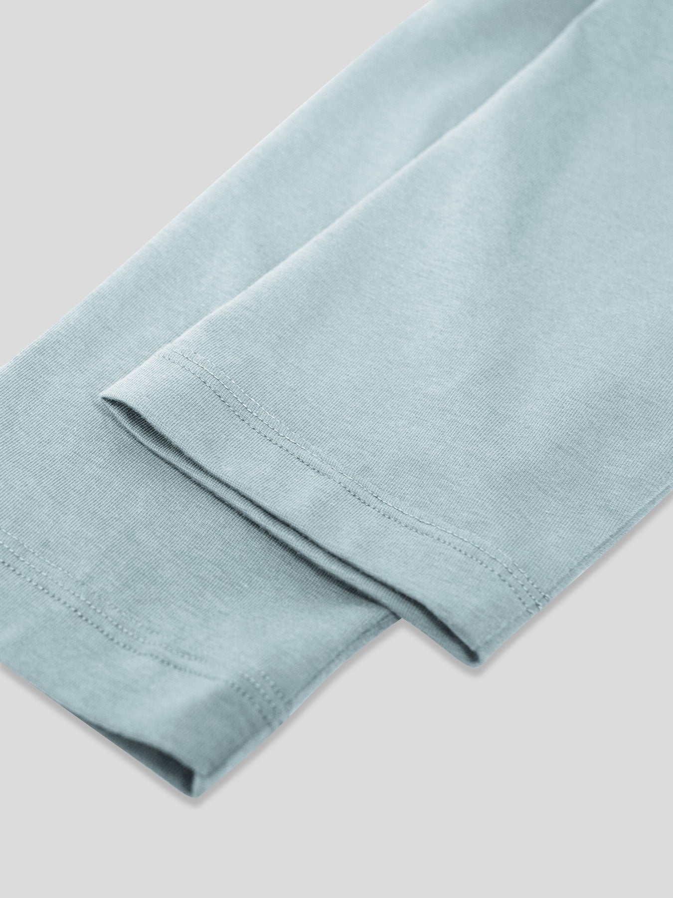 CloudWear 2.0 Split-Hem de manga larga Tee: de corte entallado