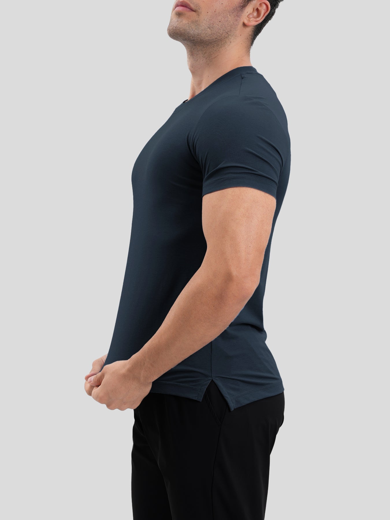 StayCool 2.0 de corte entallado Split-Hem Tee