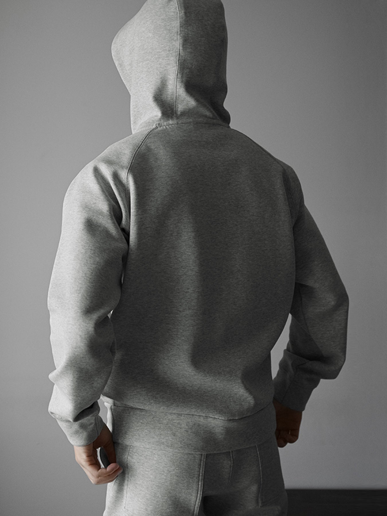 Sudadera CozySpacer Full Zip con gorrasucha