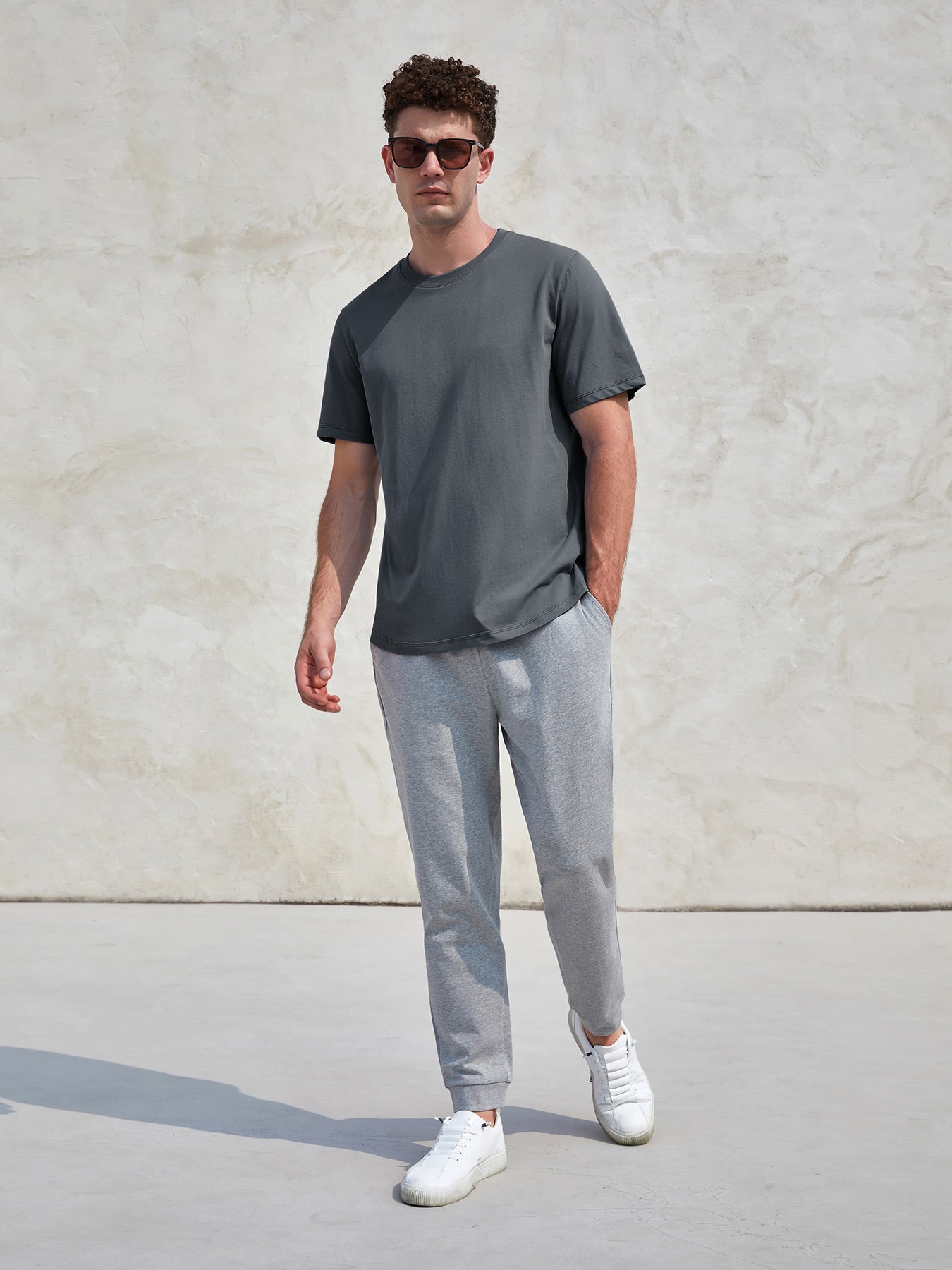 StayCool 2.0 Curve-Hem Tee: clásico Fit