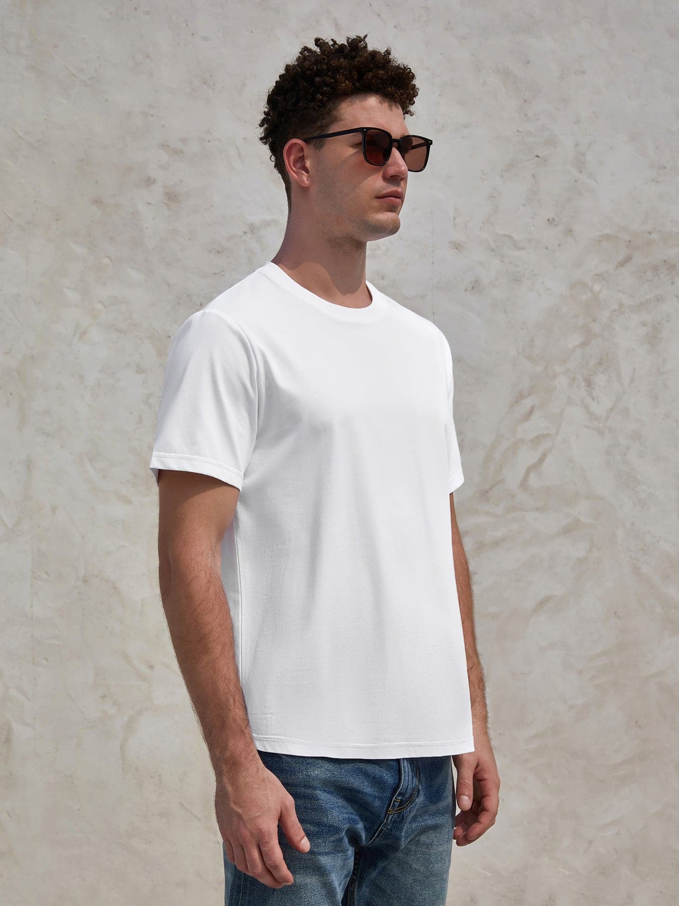 StayCool 2.0 Curve-Hem Tee: clásico Fit