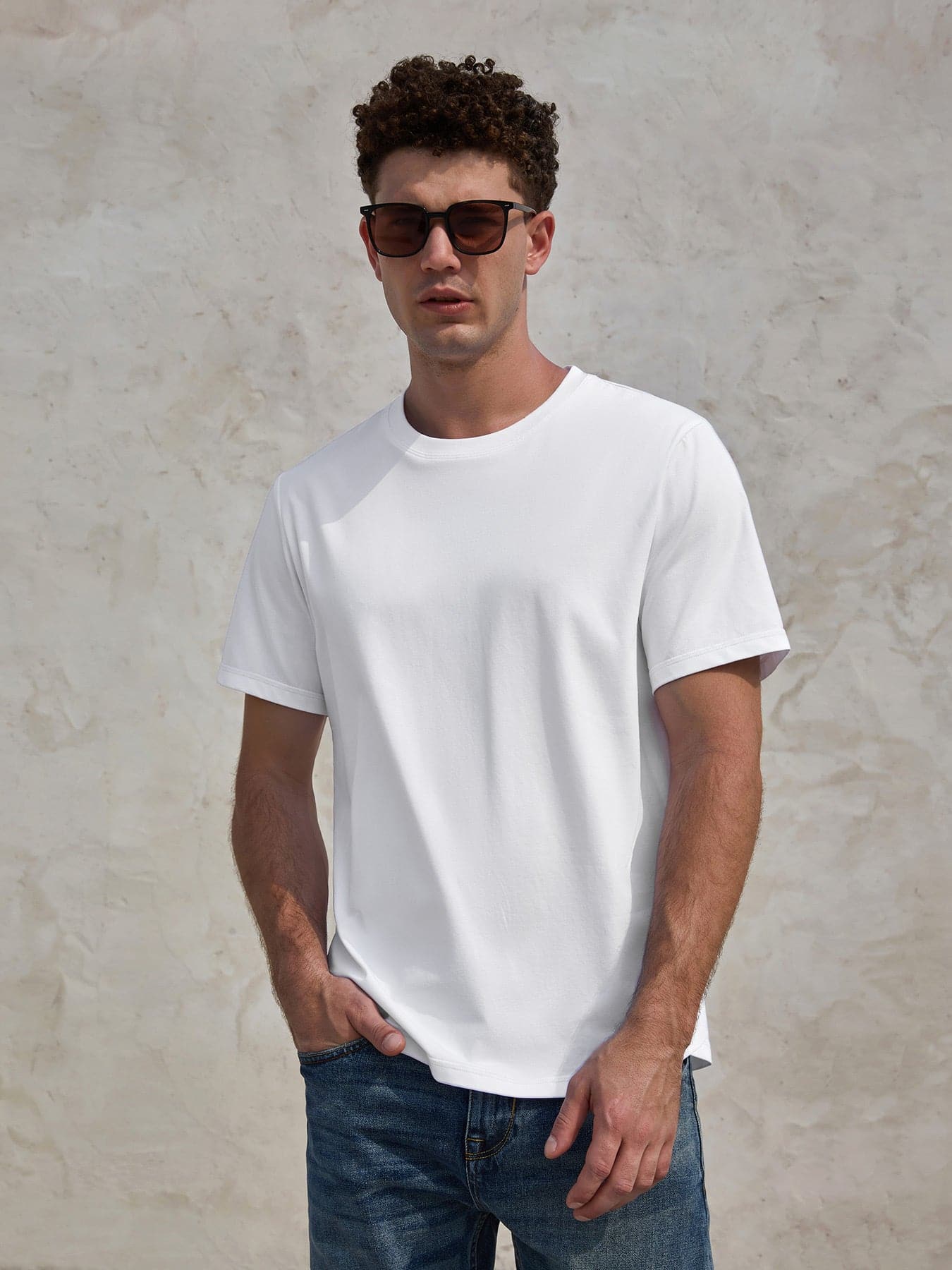 StayCool 2.0 Curve-Hem Tee: clásico Fit