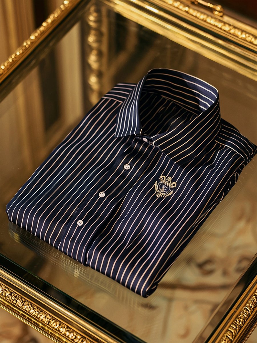 Camisa satén de lujo ejecutivo a rayas de manga corta Button para hombre
