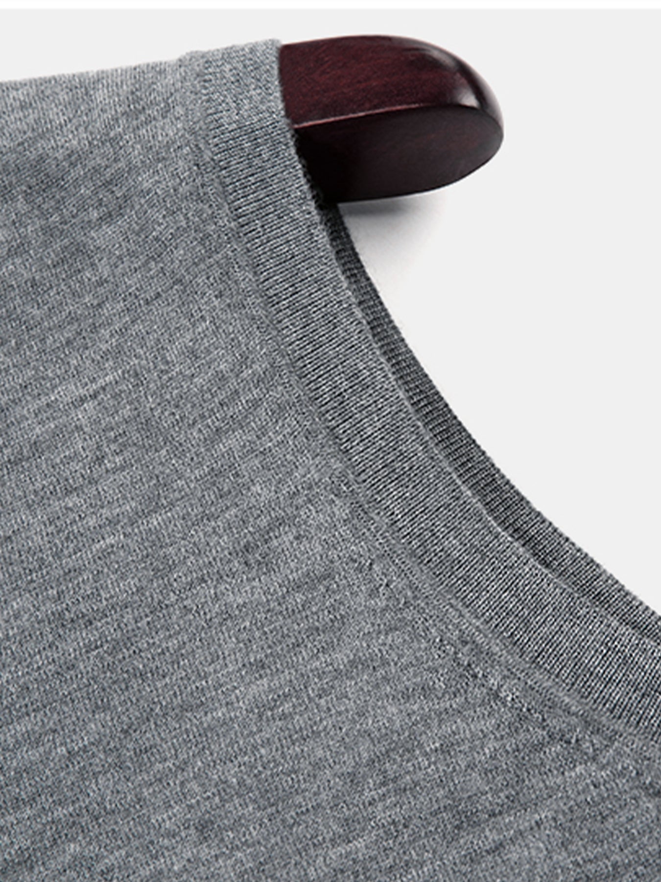 Gentletejido V-Neck Sleeveless Sweater