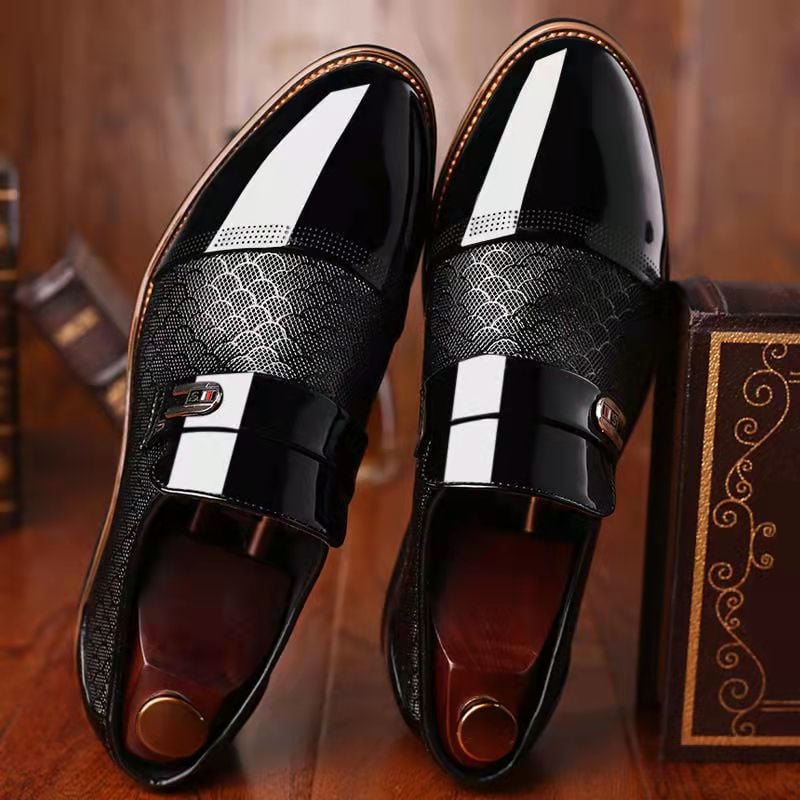 Mocasines ejecutivo formal casual Embossed Patchpara trabajo Faux cuero Patant zapatos para hombre