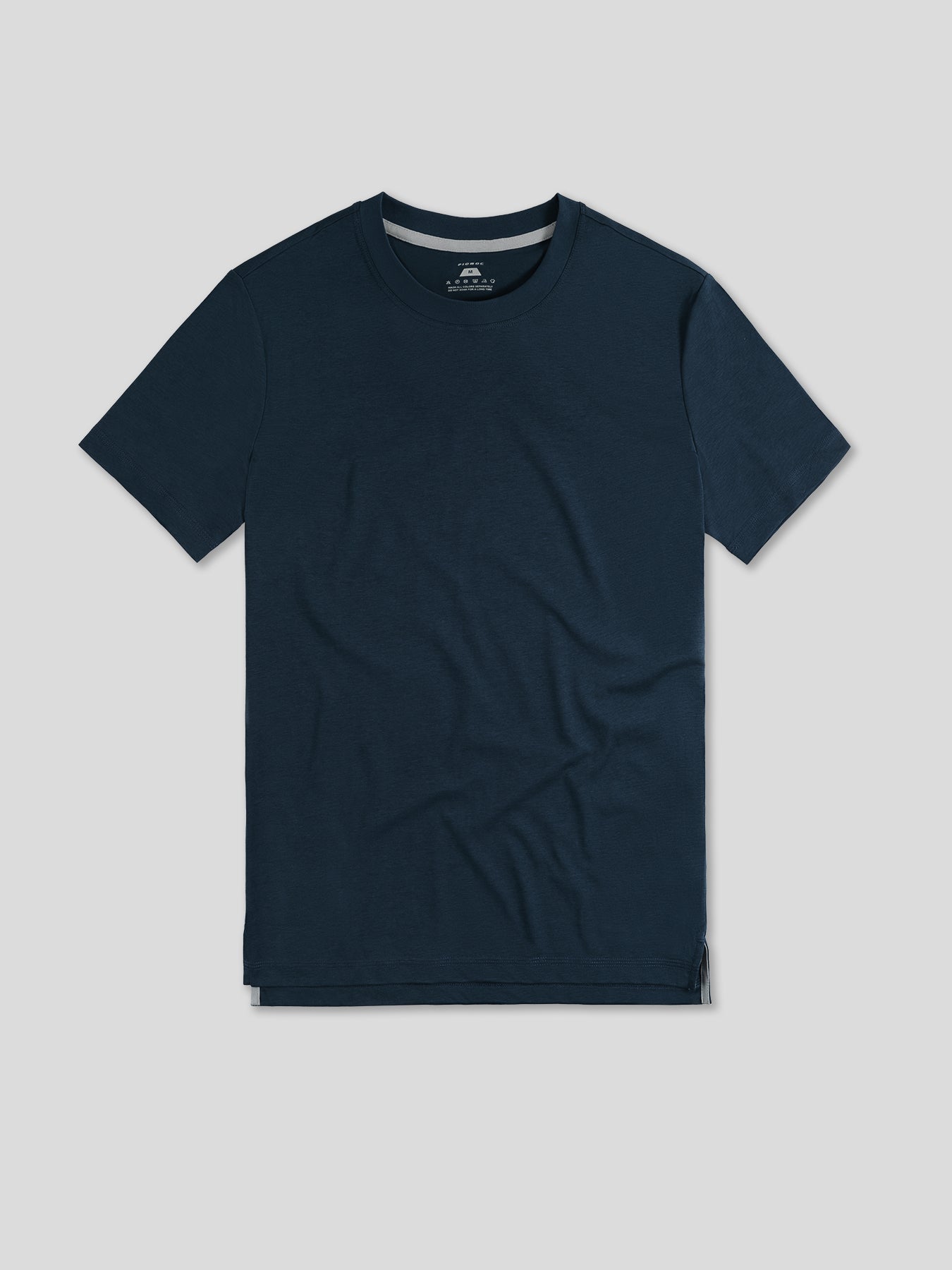 StayCool 2.0 de corte entallado Split-Hem Tee