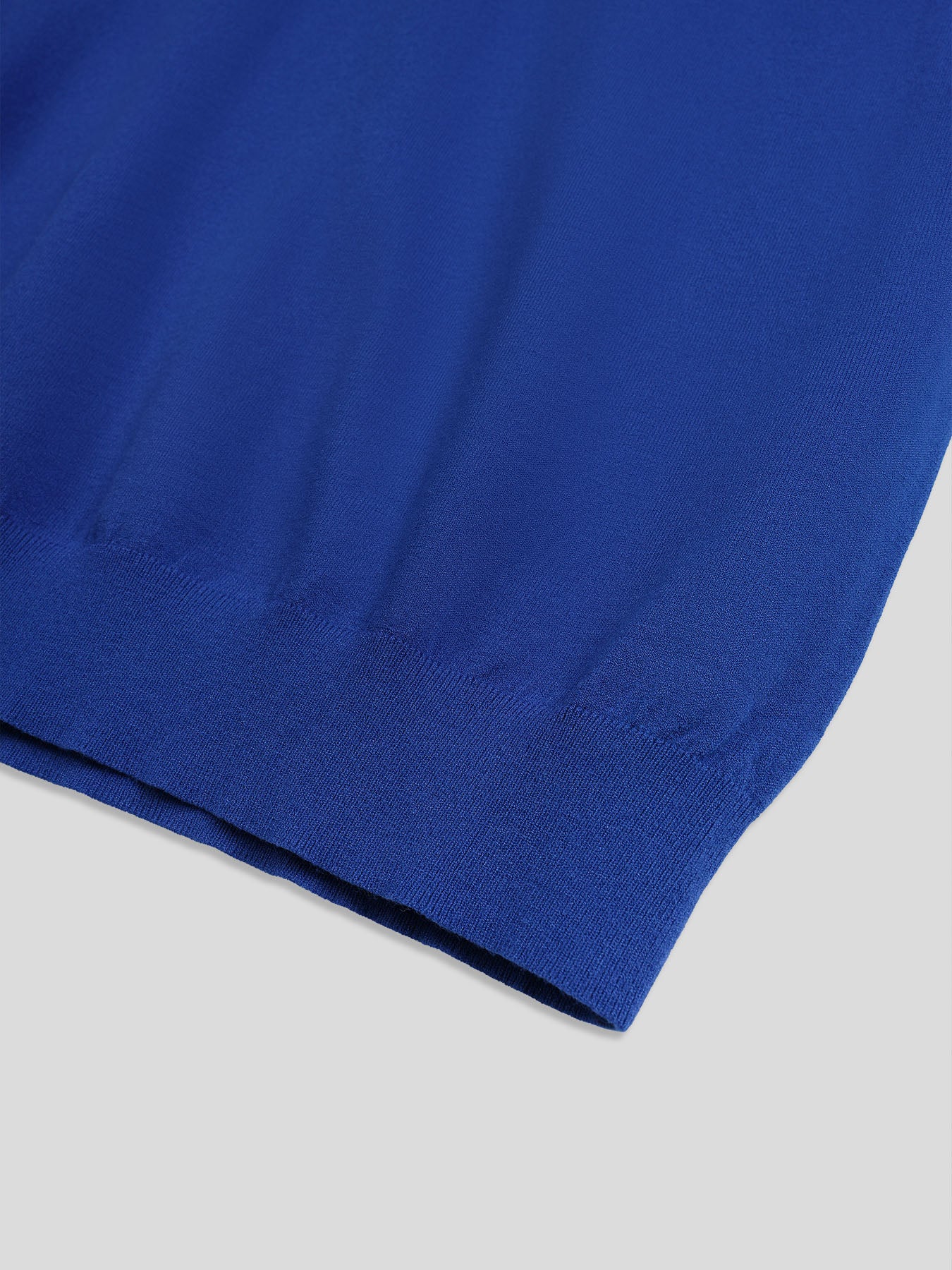 Camiseta Gentletejido de manga corta V-neck tejidoted