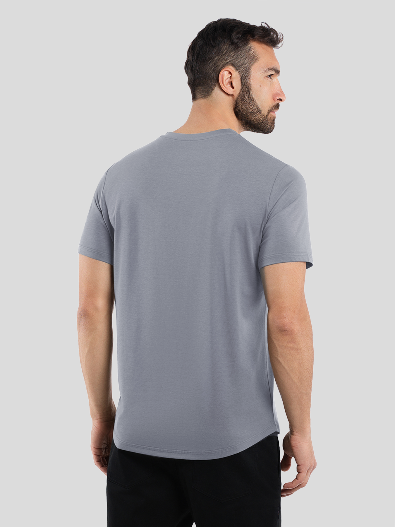 StayCool 2.0 V-neck Curve-Hem Tee: clásico Fit