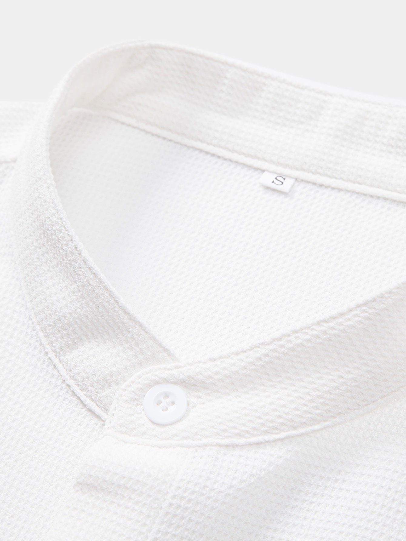 Camisa Waffle Textured Stand Collar