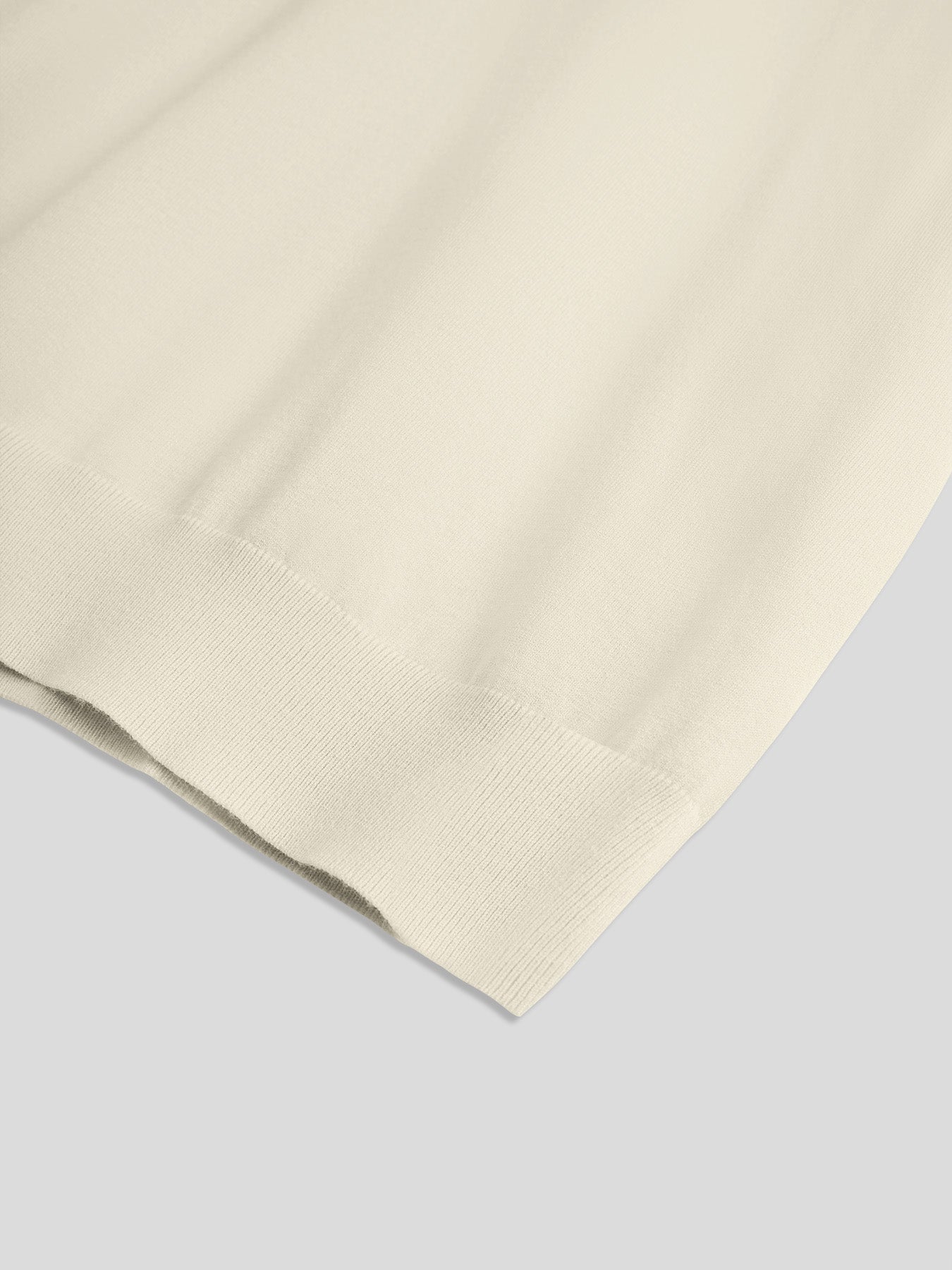 Camiseta Gentletejido de manga corta V-neck tejidoted
