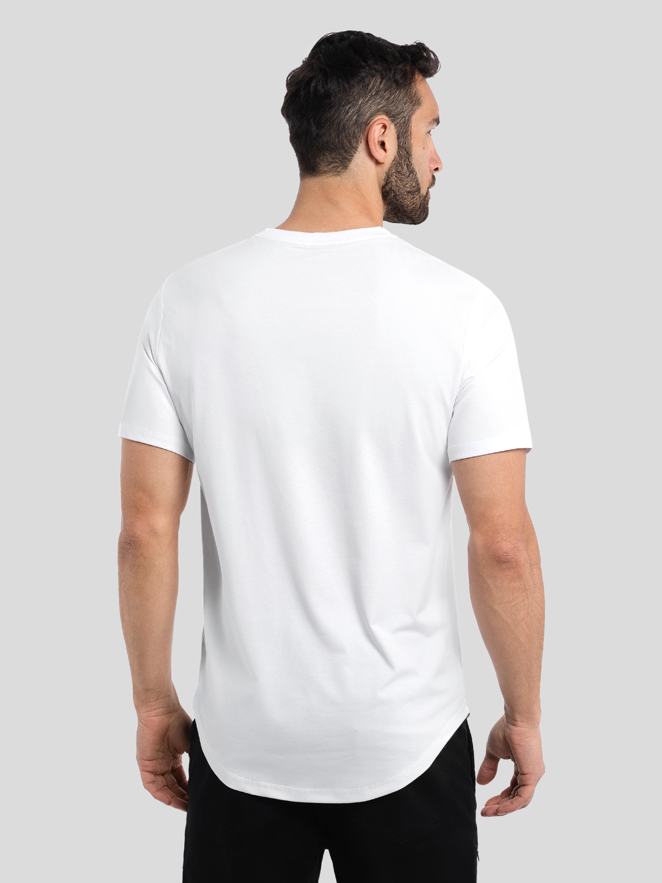 StayCool 2.0 V-neck Elongated Tee: clásico Fit
