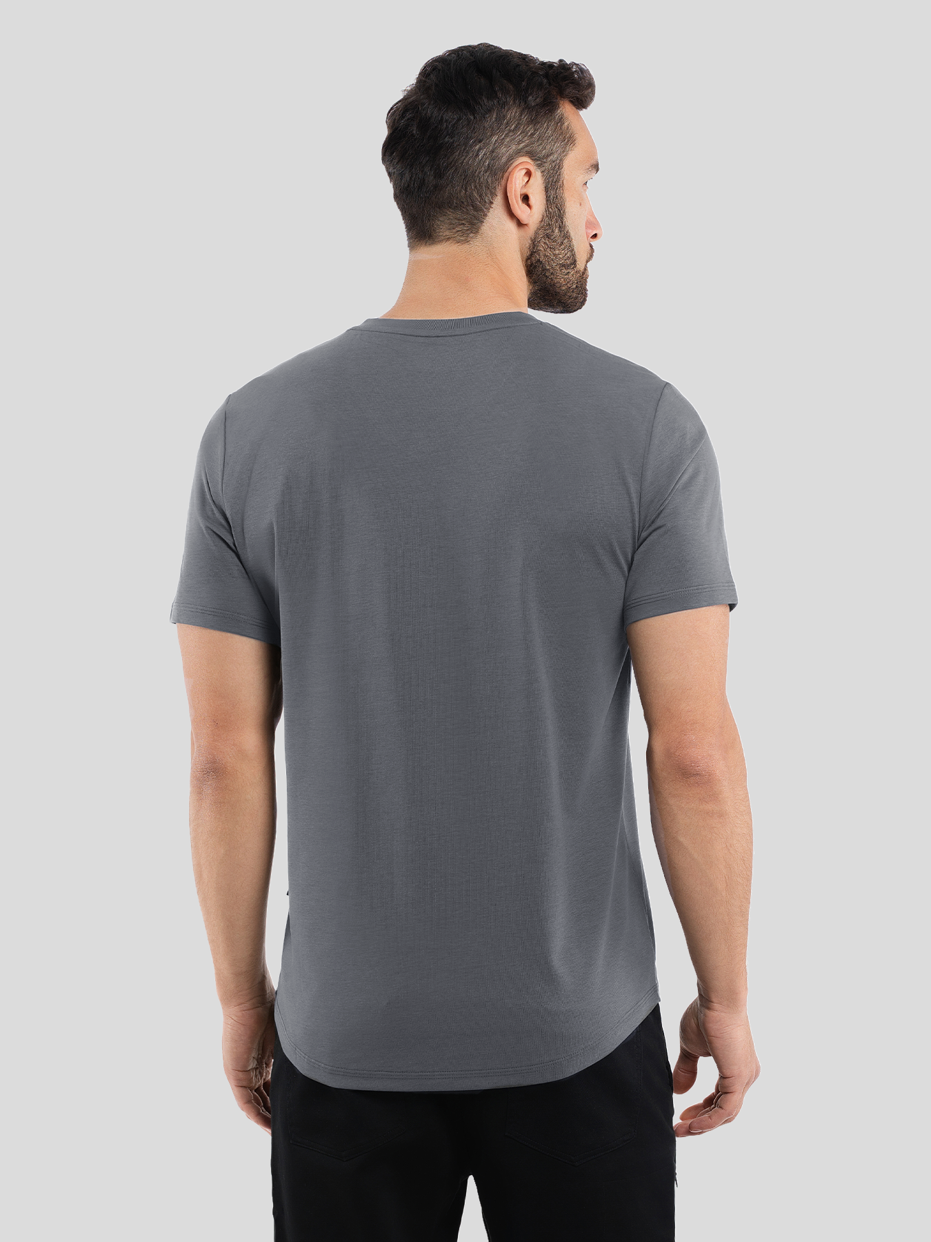 StayCool 2.0 V-neck Curve-Hem Tee: clásico Fit