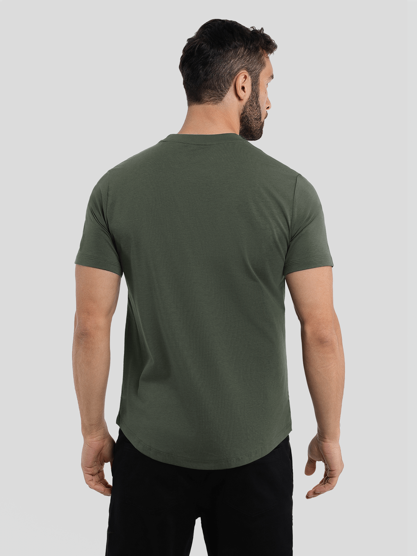 StayCool 2.0 Curve-Hem Tee: clásico Fit