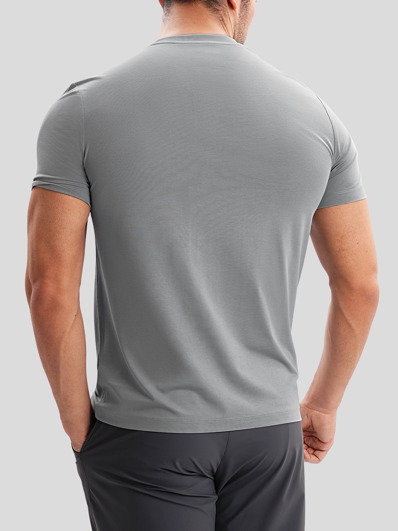 Camisa StayCool 2.0 de corte entallado Henley