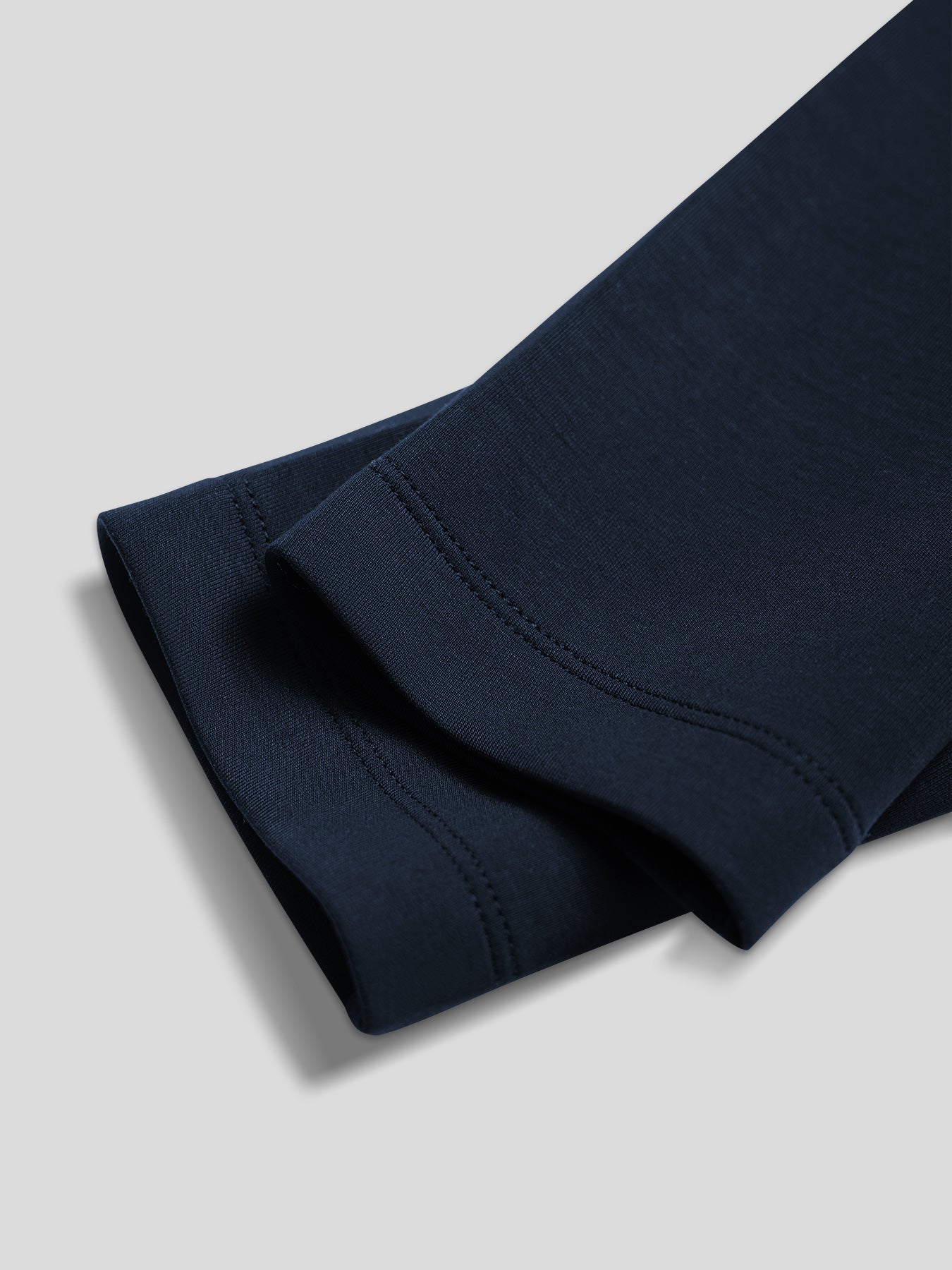 Modal Blend de manga larga Tee