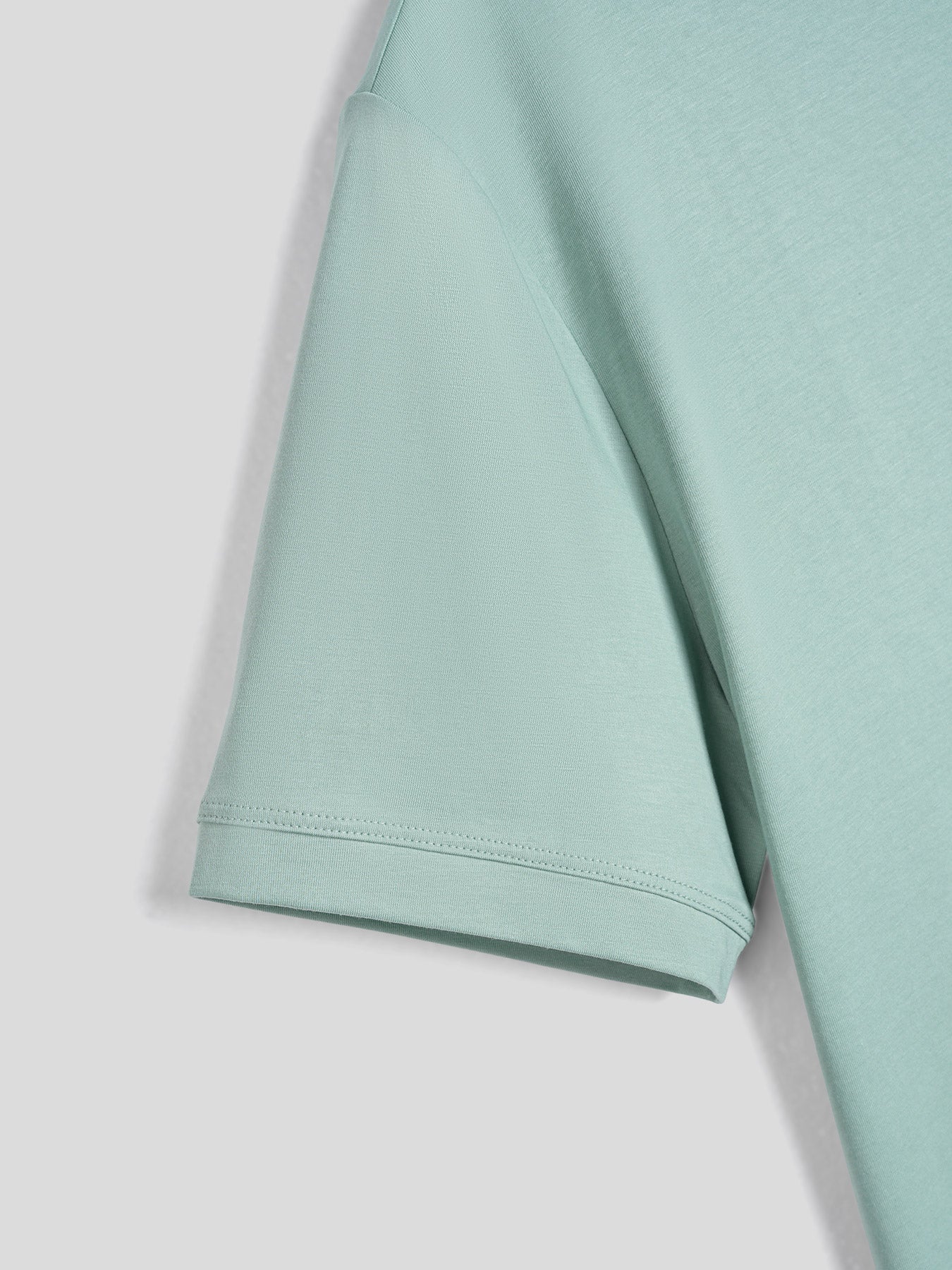 StayCool 2.0 de corte entallado Curve-Hem Polo: 2024 New Style