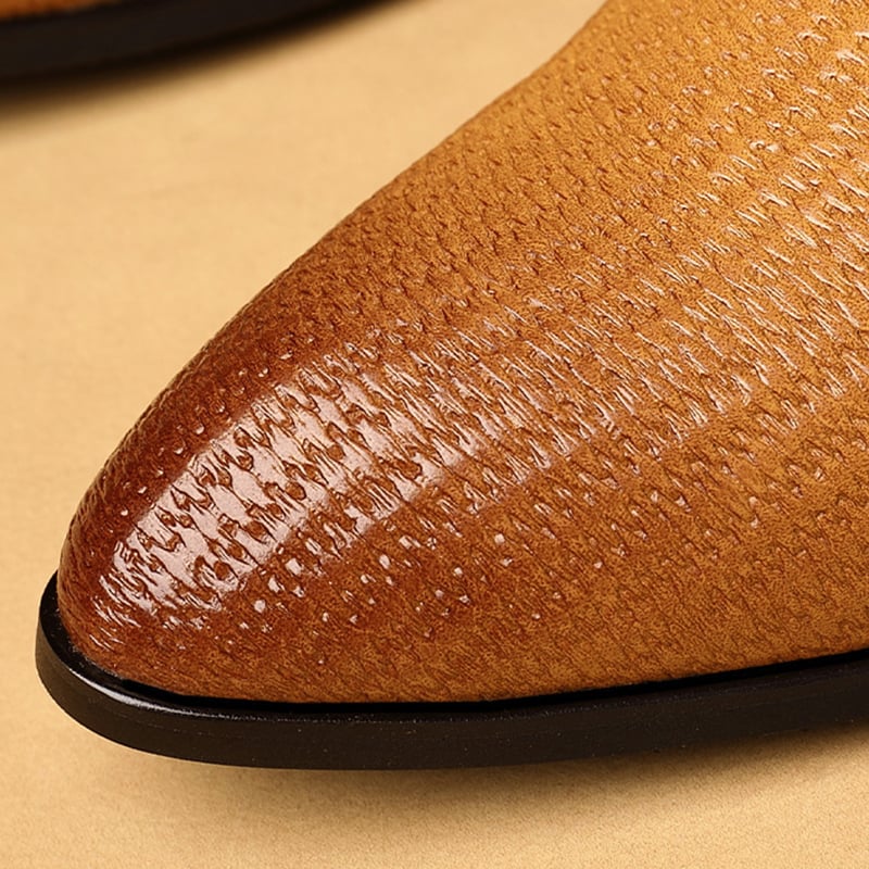 Zapatos de moda Embossed Pointed Toe Faux cuero para hombre