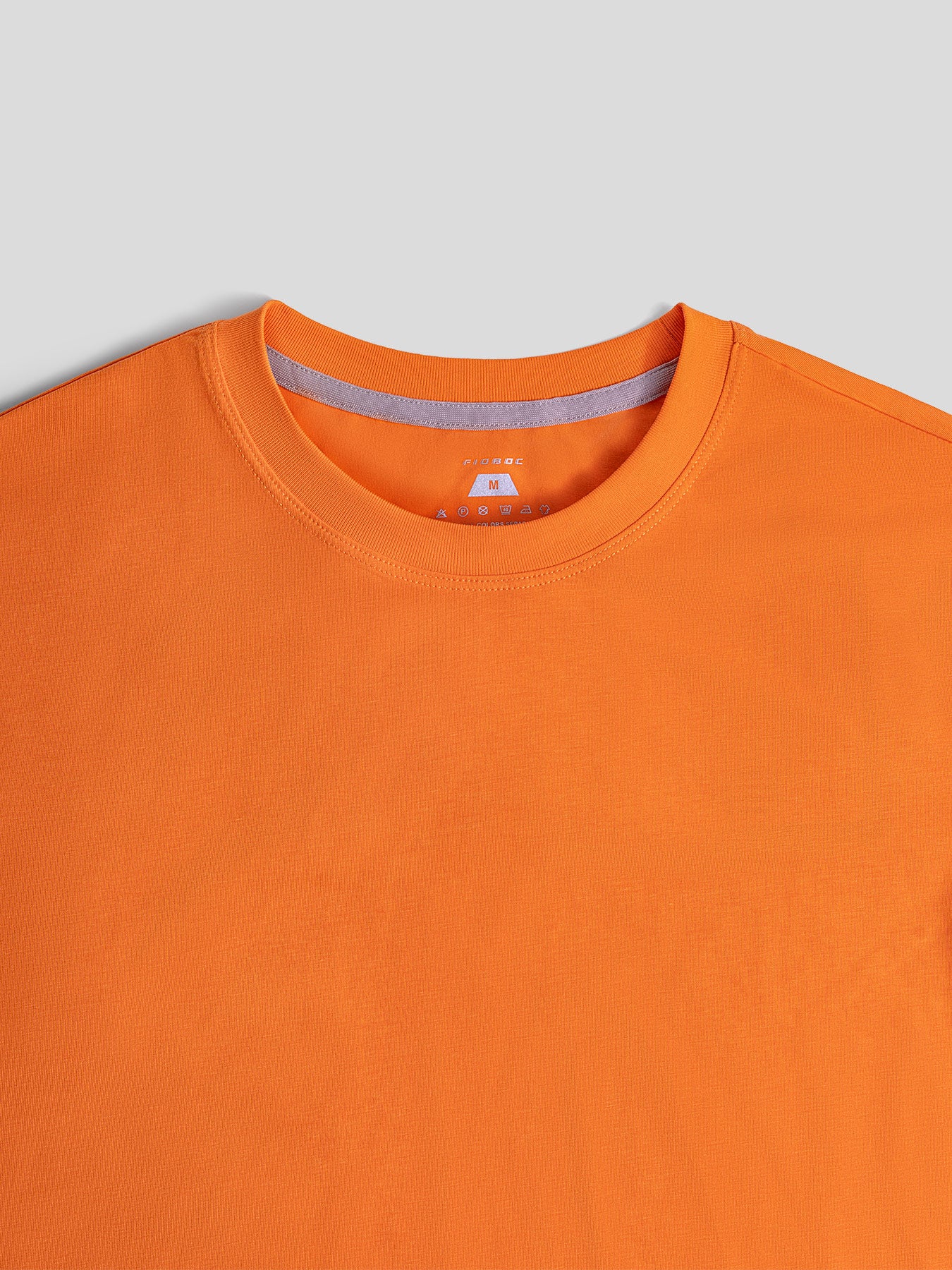 StayCool 2.0 clásico Fit Curve-Hem Tee: 2024 New Colors